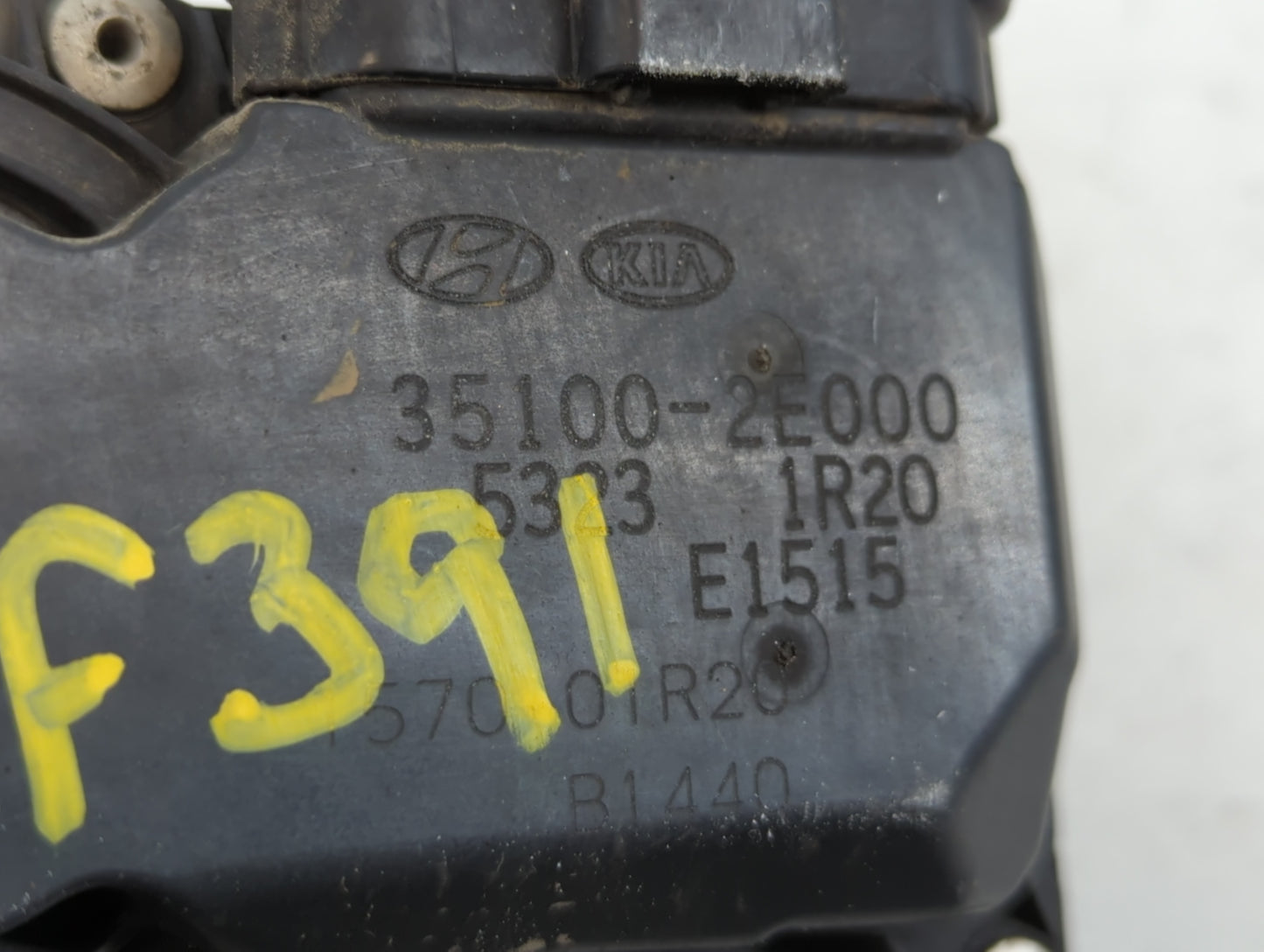2014-2019 Kia Soul Throttle Body P/N:35100-2E000 Fits Fits 2011 2012 2013 2014 2015 2016 2017 2018 2019 2020 2021 OEM Used A