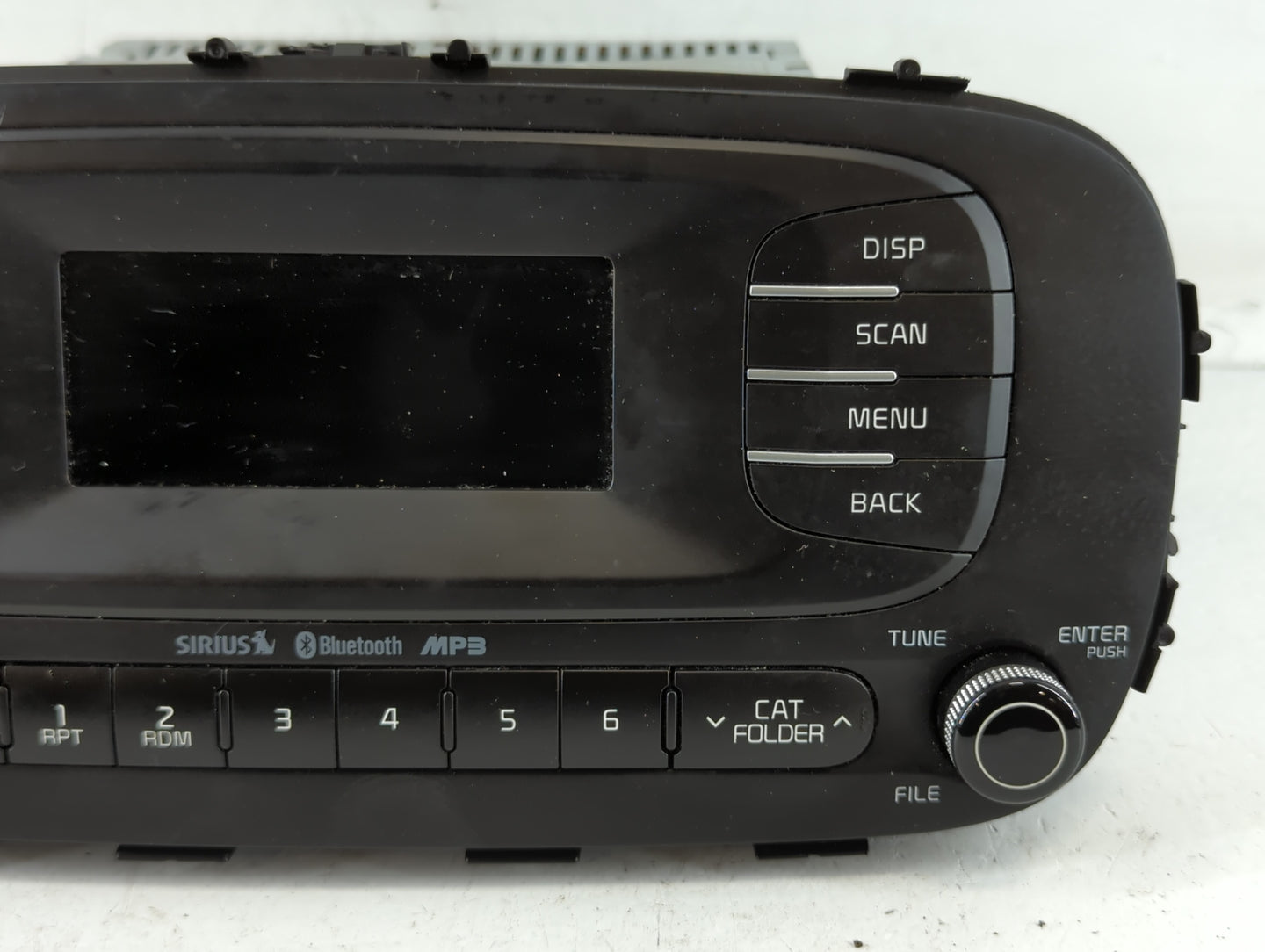 2014-2016 Kia Soul Am Fm Cd Player Radio Receiver - Oemusedautoparts1.com