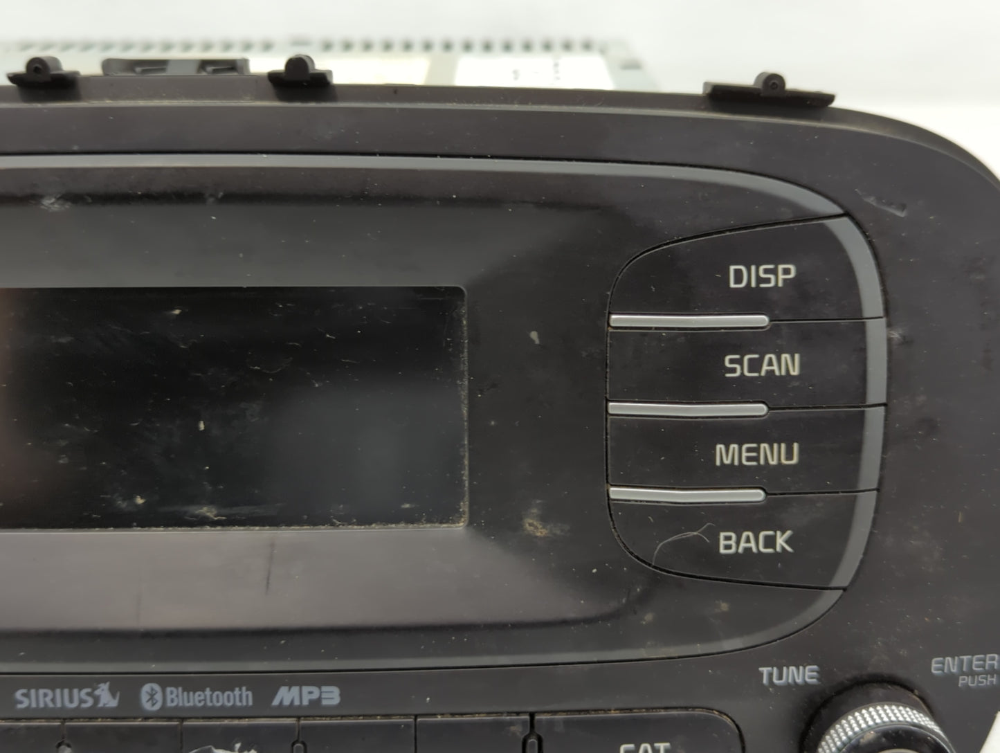 2014-2016 Kia Soul Am Fm Cd Player Radio Receiver - Oemusedautoparts1.com