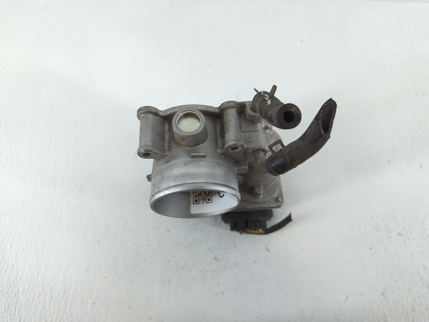 2014-2019 Kia Soul Throttle Body P/N:35100-2E000 Fits Fits 2011 2012 2013 2014 2015 2016 2017 2018 2019 2020 2021 OEM Used A