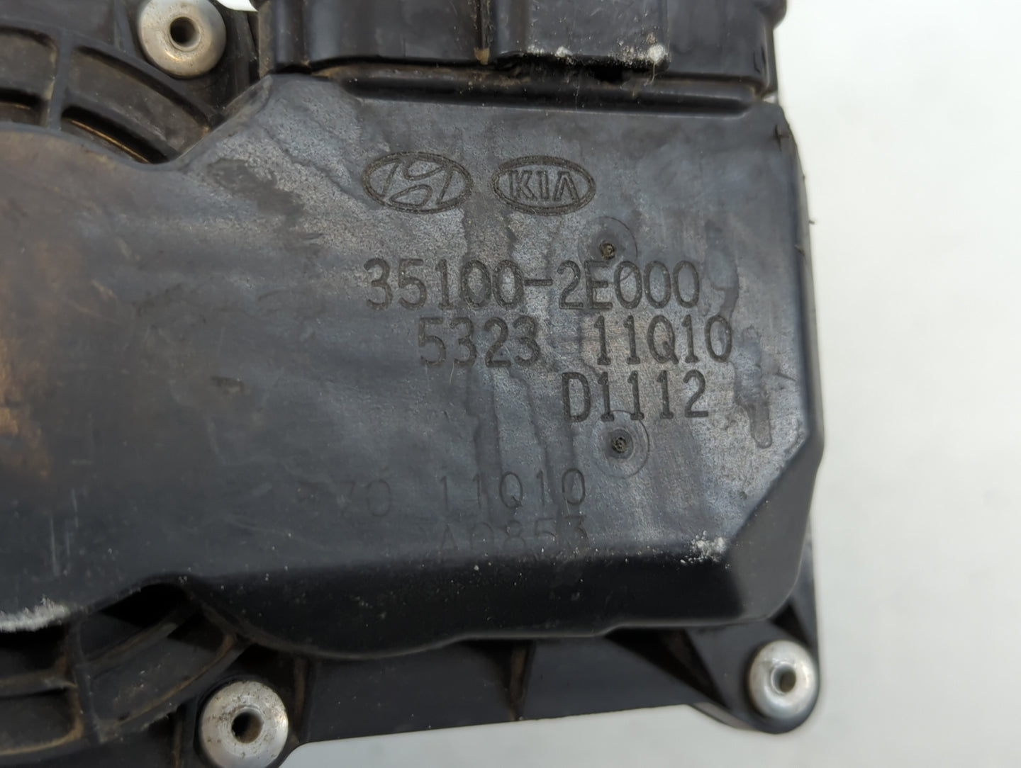 2014-2019 Kia Soul Throttle Body P/N:35100-2E000 Fits Fits 2011 2012 2013 2014 2015 2016 2017 2018 2019 2020 2021 OEM Used A