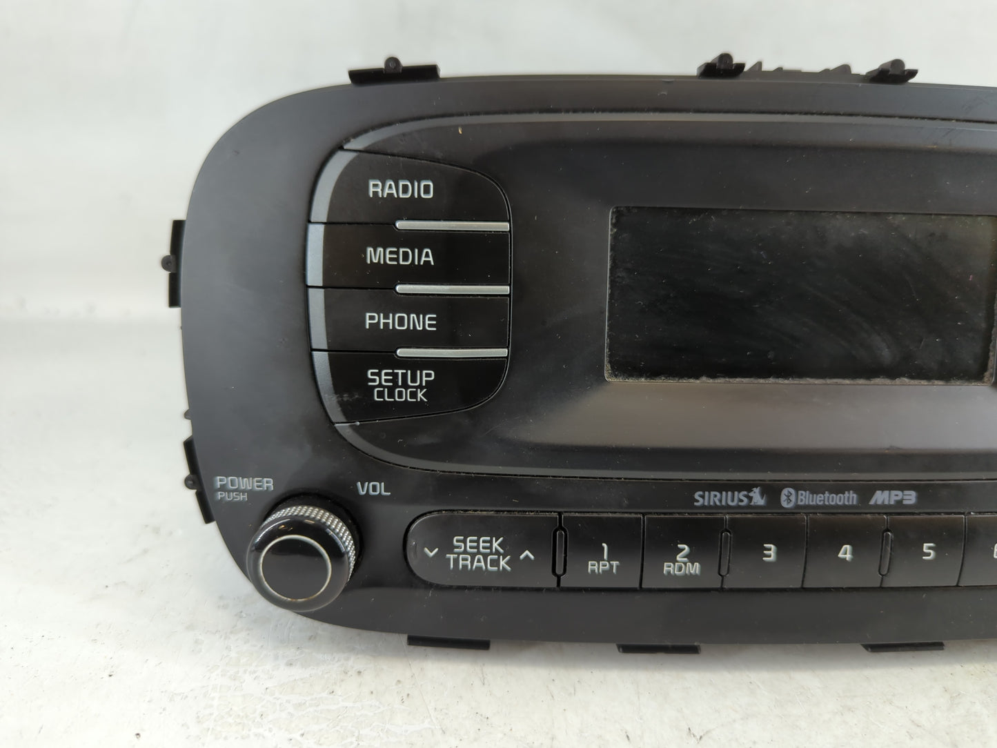 2014-2016 Kia Soul Am Fm Cd Player Radio Receiver - Oemusedautoparts1.com
