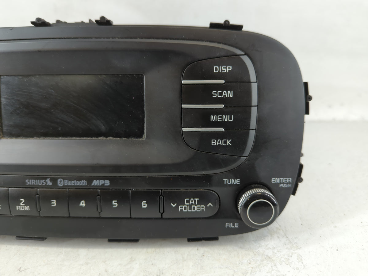 2014-2016 Kia Soul Am Fm Cd Player Radio Receiver 742023 - Oemusedautoparts1.com
