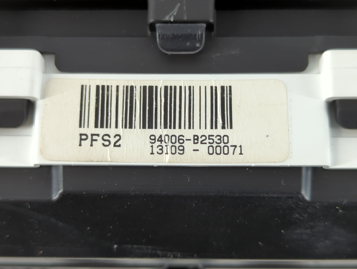 2014-2015 Kia Soul Instrument Cluster Speedometer Gauges P/N:94006-B2530 Fits Fits 2014 2015 OEM Used Auto Parts - Oemusedau