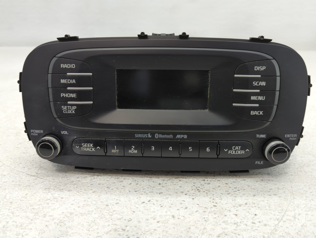 2014-2016 Kia Soul Am Fm Cd Player Radio Receiver 744335 - Oemusedautoparts1.com