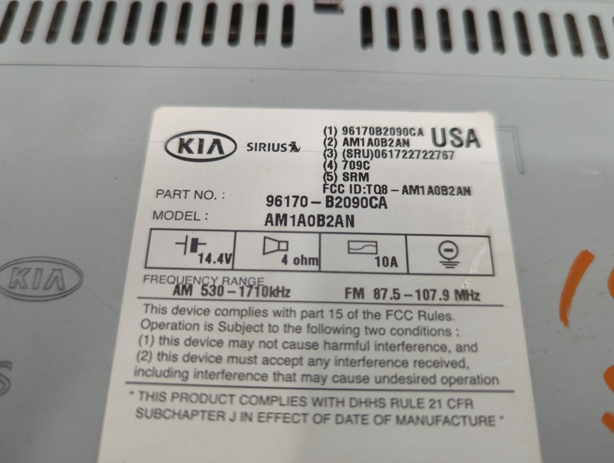 2014-2016 Kia Soul Am Fm Cd Player Radio Receiver 744335 - Oemusedautoparts1.com