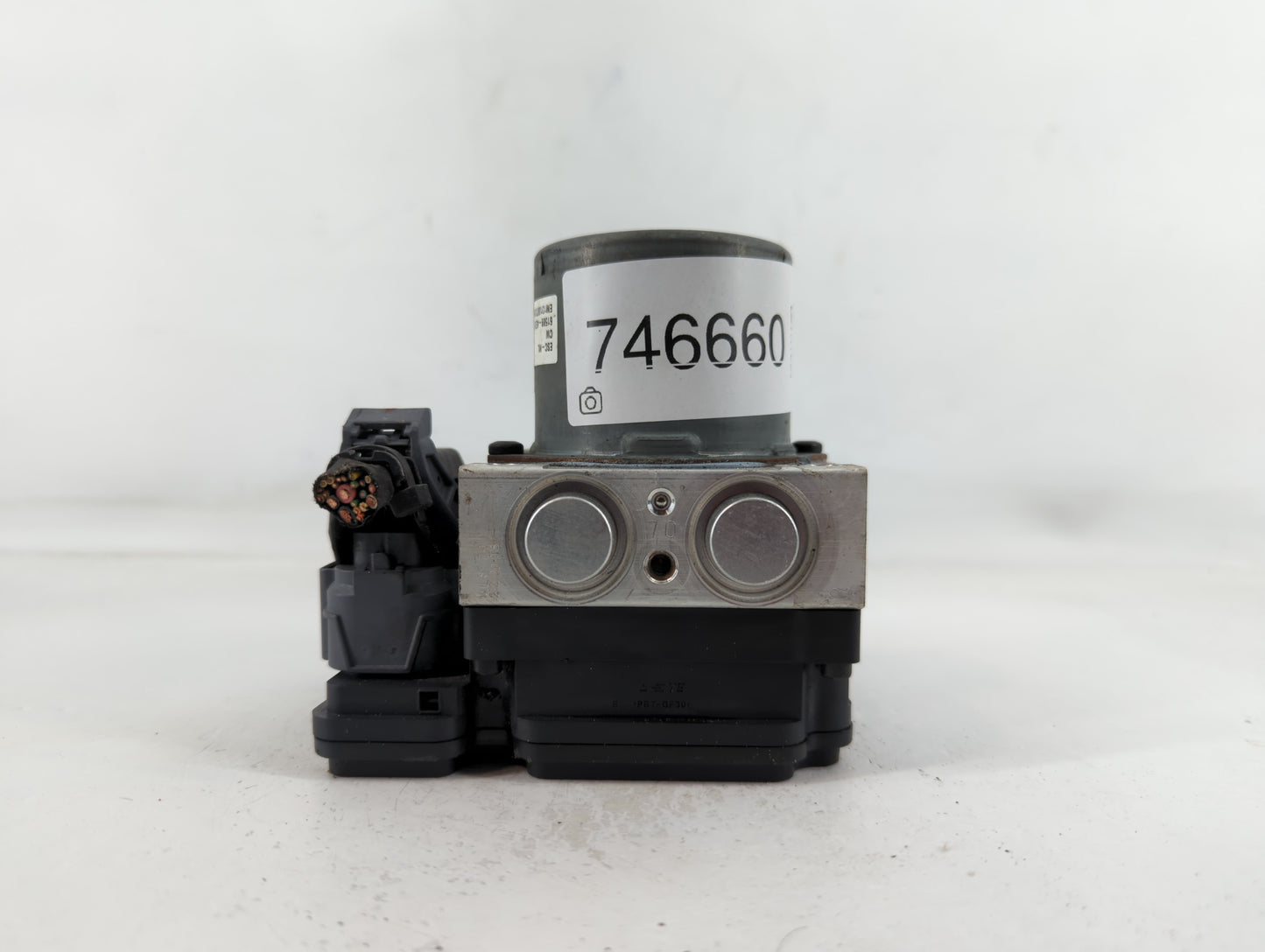 2014-2015 Kia Soul ABS Pump Control Module Replacement P/N:02589-26520 Fits Fits 2014 2015 OEM Used Auto Parts - Oemusedauto