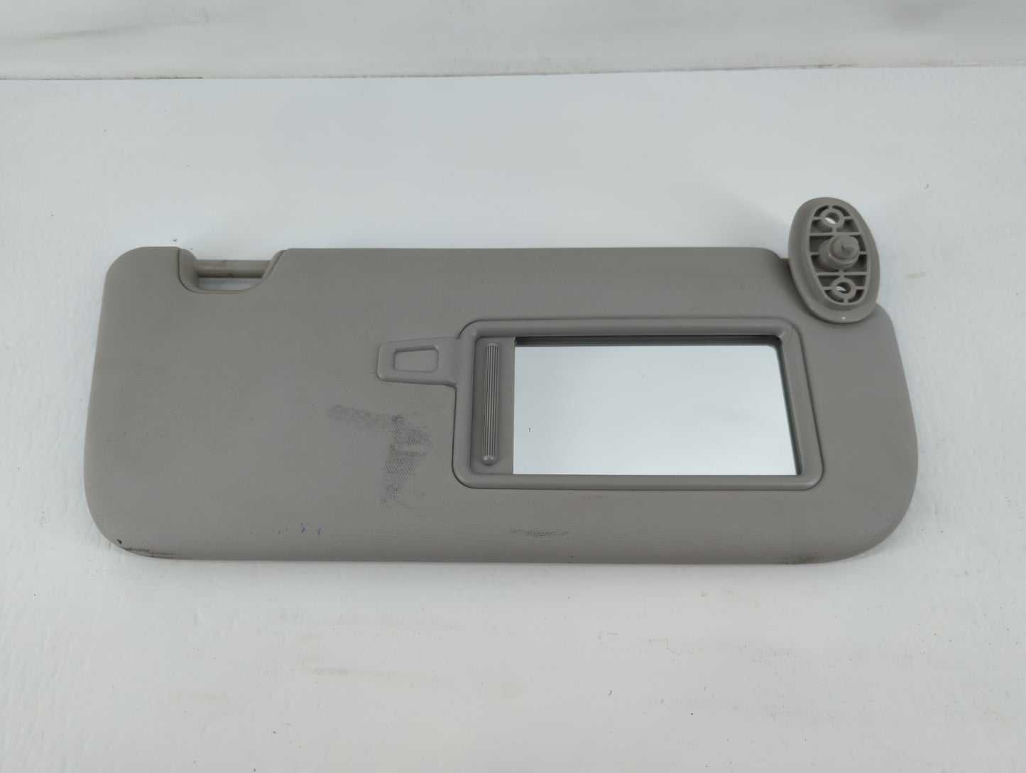 2014-2019 Kia Soul Sun Visor Shade Replacement Passenger Right Mirror Fits Fits 2014 2015 2016 2017 2018 2019 OEM Used Auto 