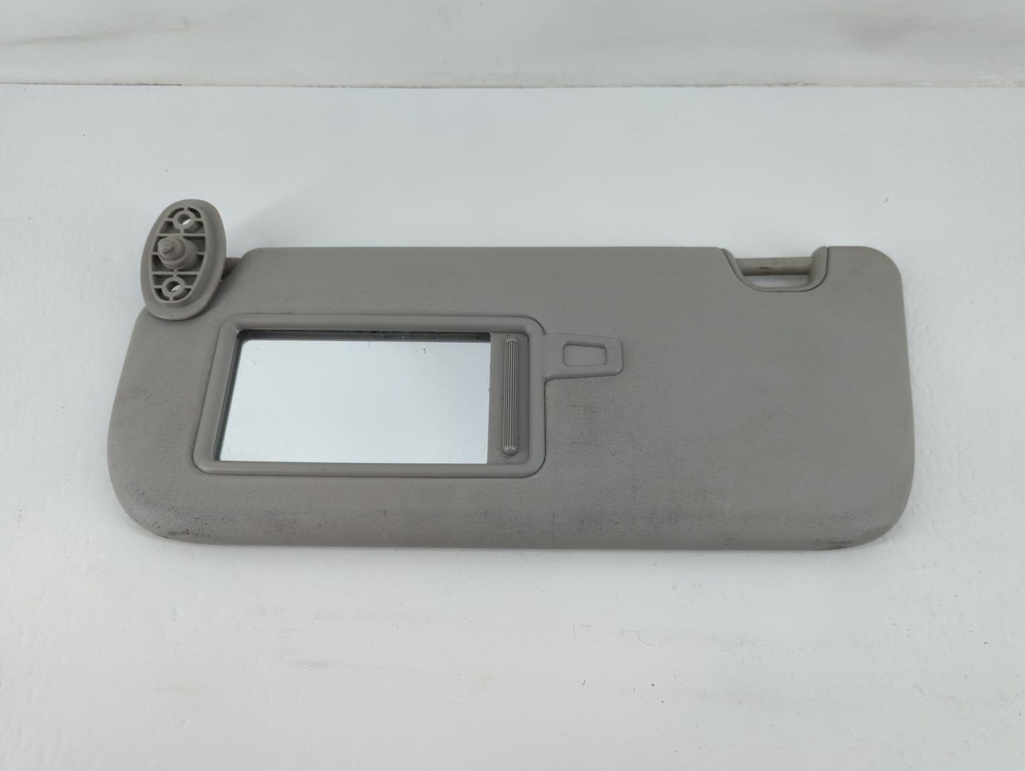2014-2019 Kia Soul Sun Visor Shade Replacement Driver Left Mirror Fits Fits 2014 2015 2016 2017 2018 2019 OEM Used Auto Part