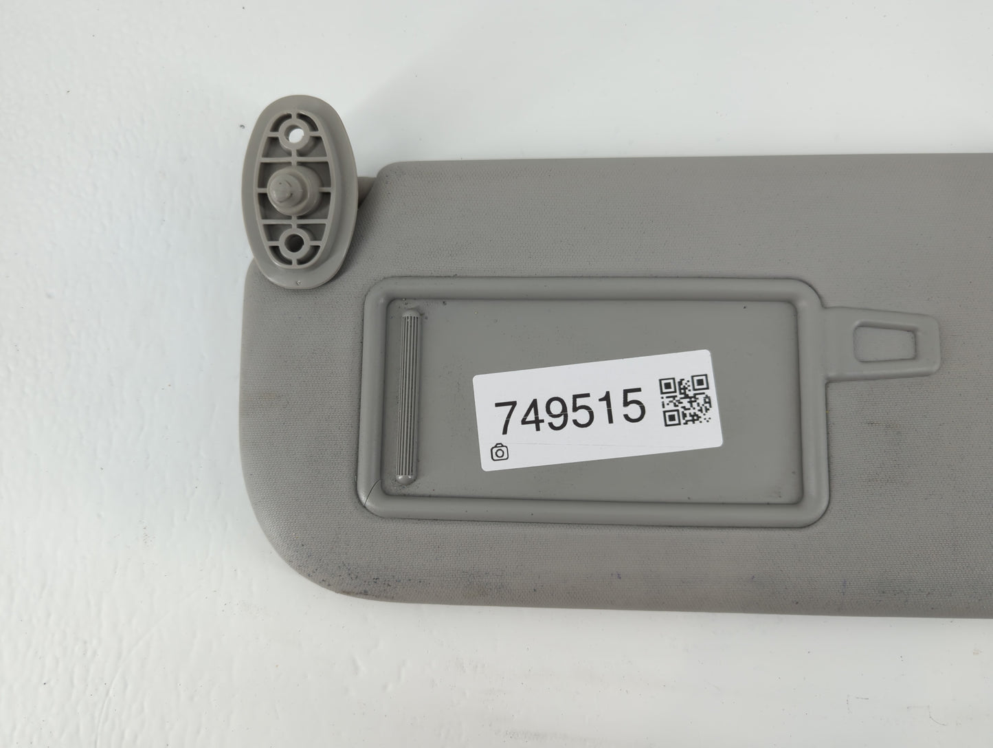 2014-2019 Kia Soul Sun Visor Shade Replacement Driver Left Mirror Fits Fits 2014 2015 2016 2017 2018 2019 OEM Used Auto Part