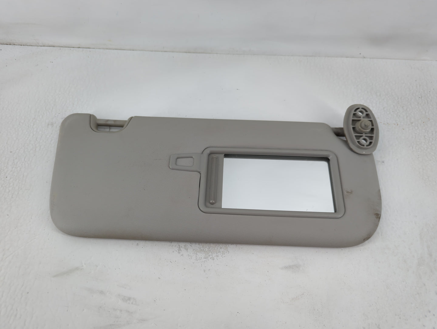 2014-2019 Kia Soul Sun Visor Shade Replacement Passenger Right Mirror Fits Fits 2014 2015 2016 2017 2018 2019 OEM Used Auto 