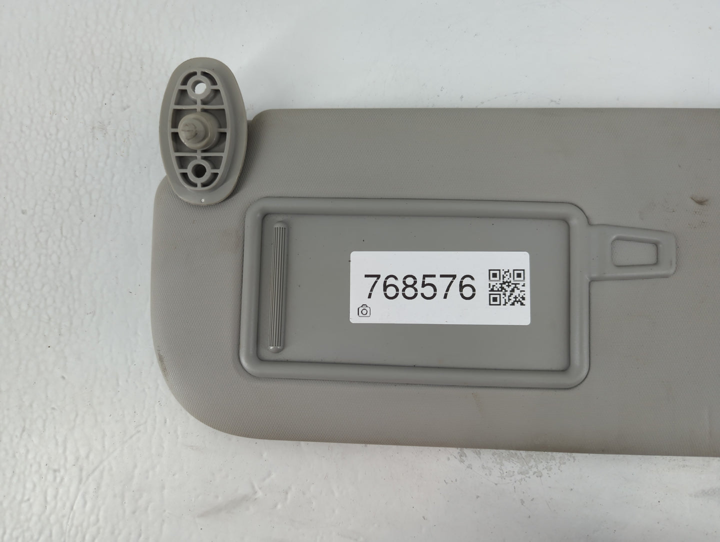 2014-2019 Kia Soul Sun Visor Shade Replacement Driver Left Mirror Fits Fits 2014 2015 2016 2017 2018 2019 OEM Used Auto Part