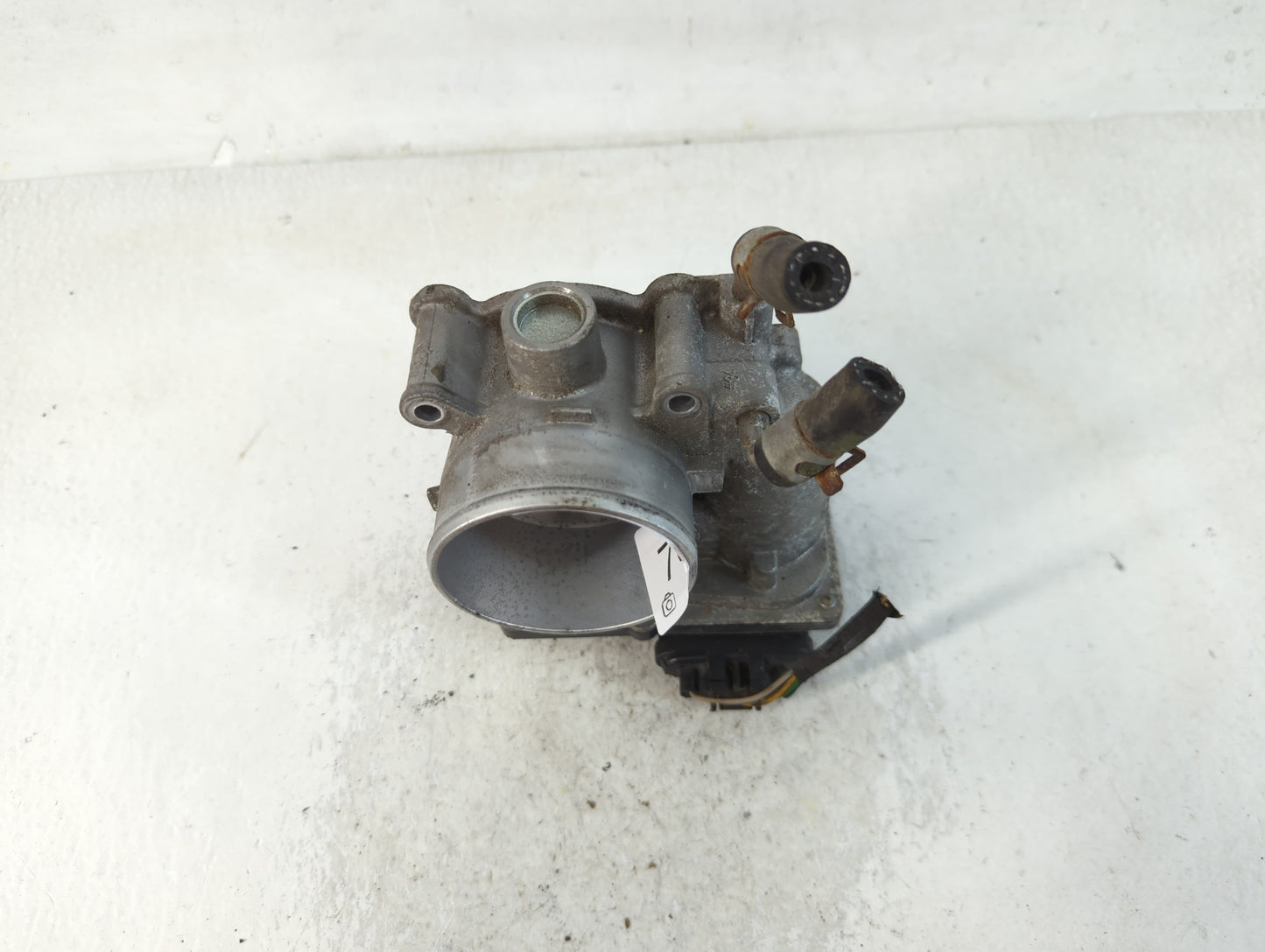 2012-2019 Kia Soul Throttle Body P/N:35100-2E000 Fits Fits 2012 2013 2014 2015 2016 2017 2018 2019 OEM Used Auto Parts - Oem