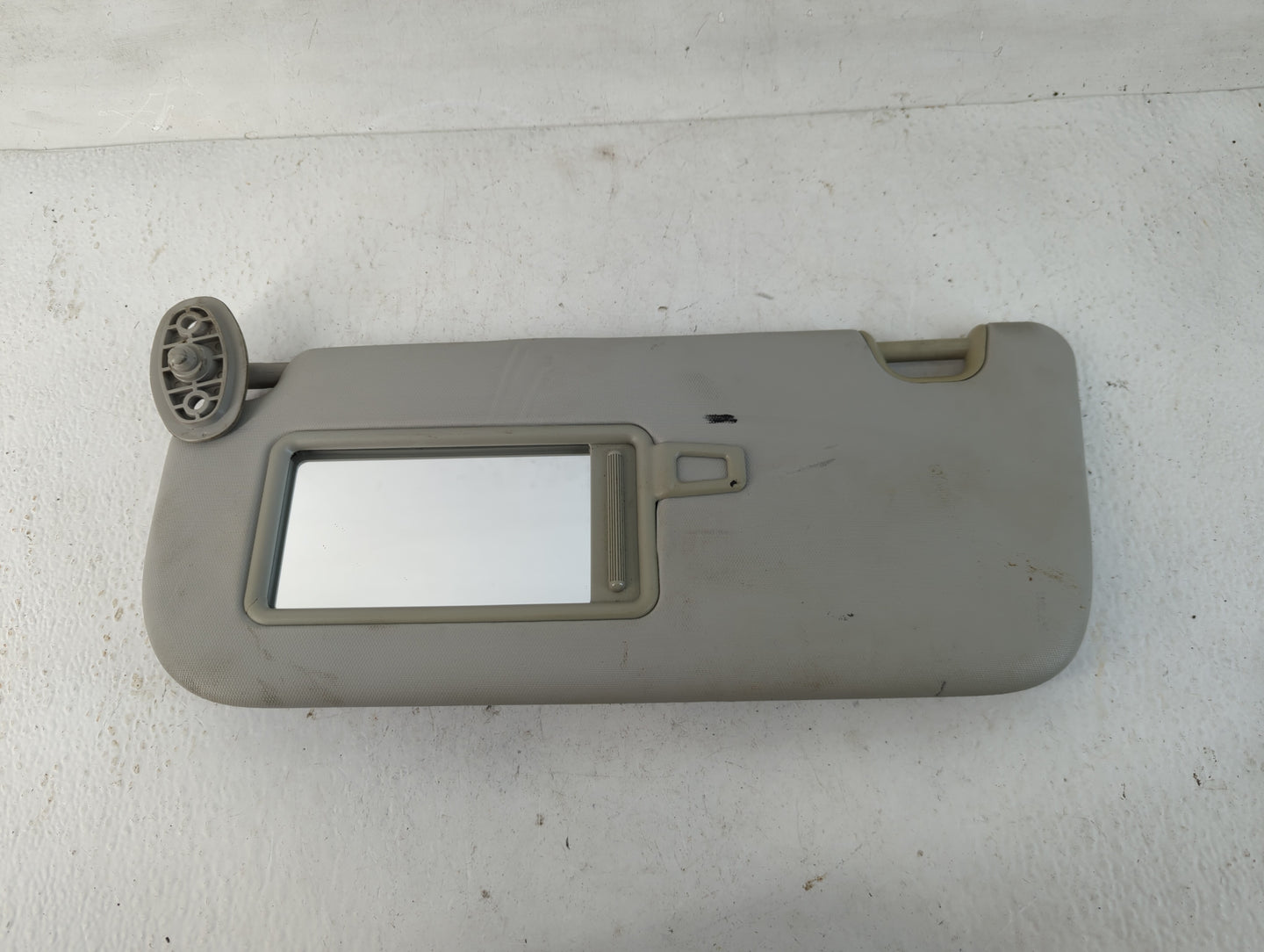 2014-2019 Kia Soul Sun Visor Shade Replacement Driver Left Mirror Fits Fits 2014 2015 2016 2017 2018 2019 OEM Used Auto Part