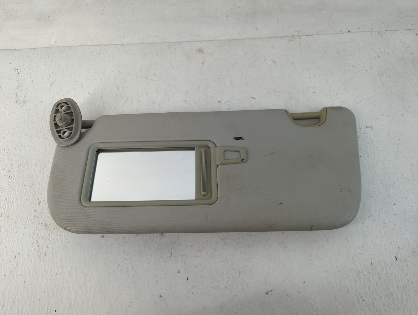 2014-2019 Kia Soul Sun Visor Shade Replacement Driver Left Mirror Fits Fits 2014 2015 2016 2017 2018 2019 OEM Used Auto Part