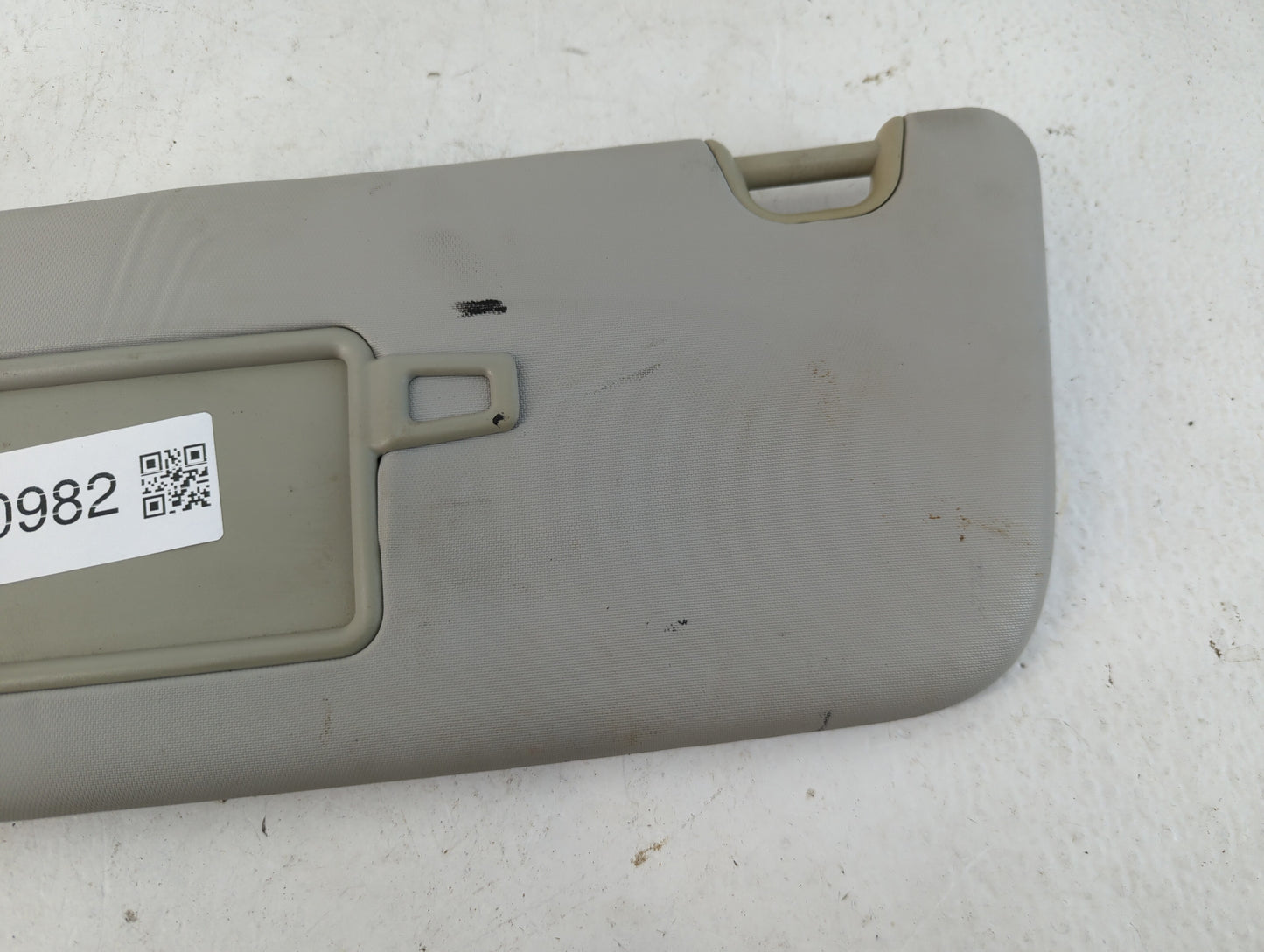 2014-2019 Kia Soul Sun Visor Shade Replacement Driver Left Mirror Fits Fits 2014 2015 2016 2017 2018 2019 OEM Used Auto Part