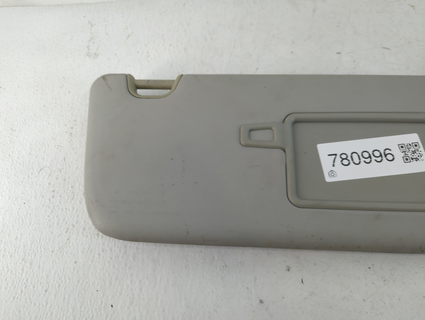 2014-2019 Kia Soul Sun Visor Shade Replacement Passenger Right Mirror Fits Fits 2014 2015 2016 2017 2018 2019 OEM Used Auto 