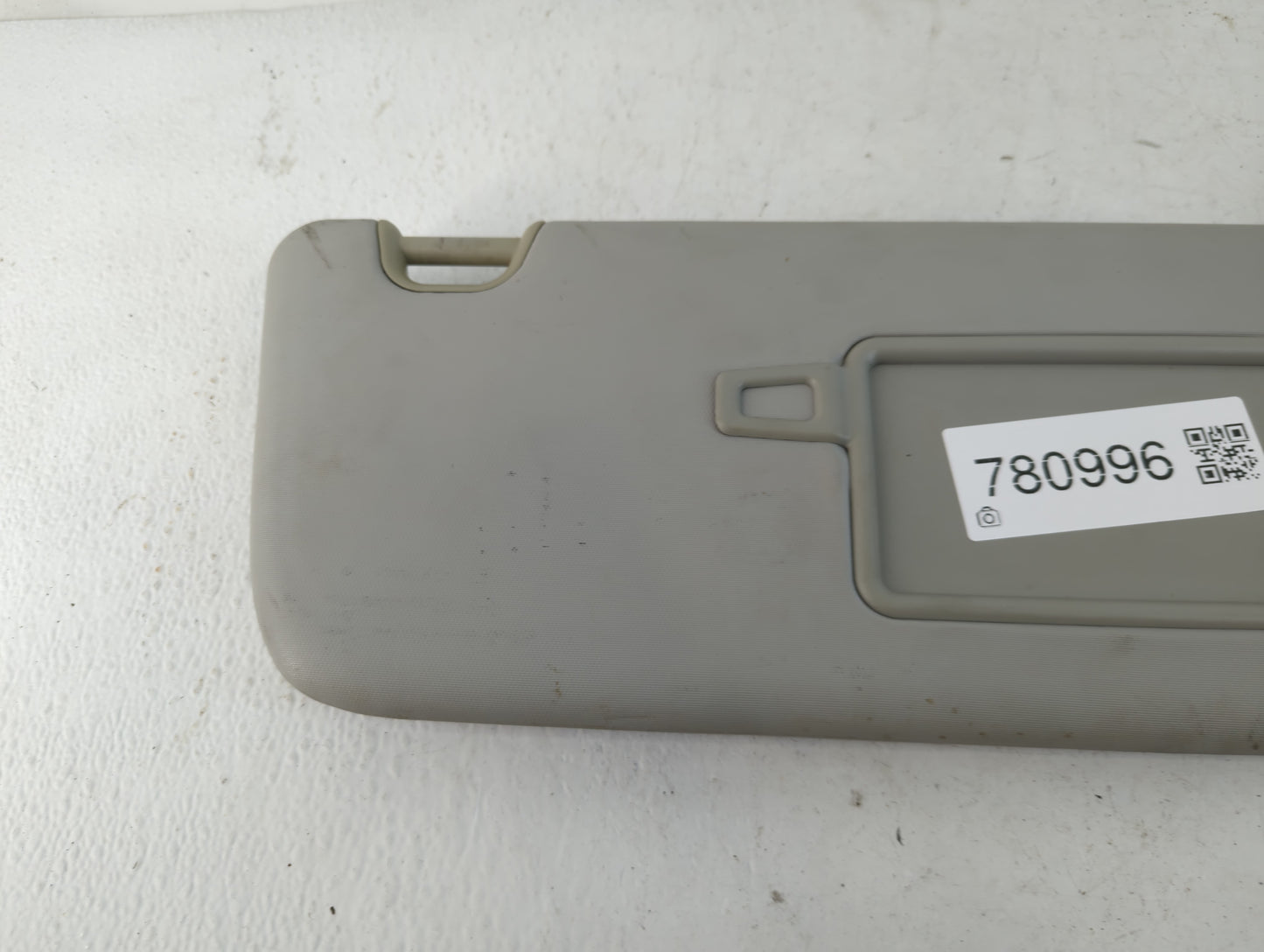 2014-2019 Kia Soul Sun Visor Shade Replacement Passenger Right Mirror Fits Fits 2014 2015 2016 2017 2018 2019 OEM Used Auto 