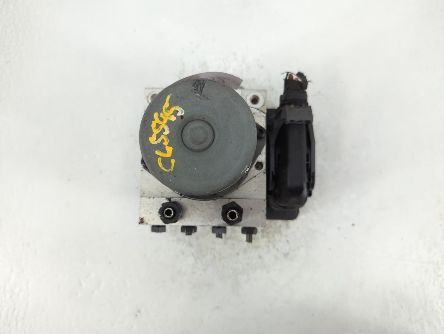 2014-2015 Kia Soul ABS Pump Control Module Replacement P/N:58900-B2506 Fits Fits 2014 2015 OEM Used Auto Parts - Oemusedauto