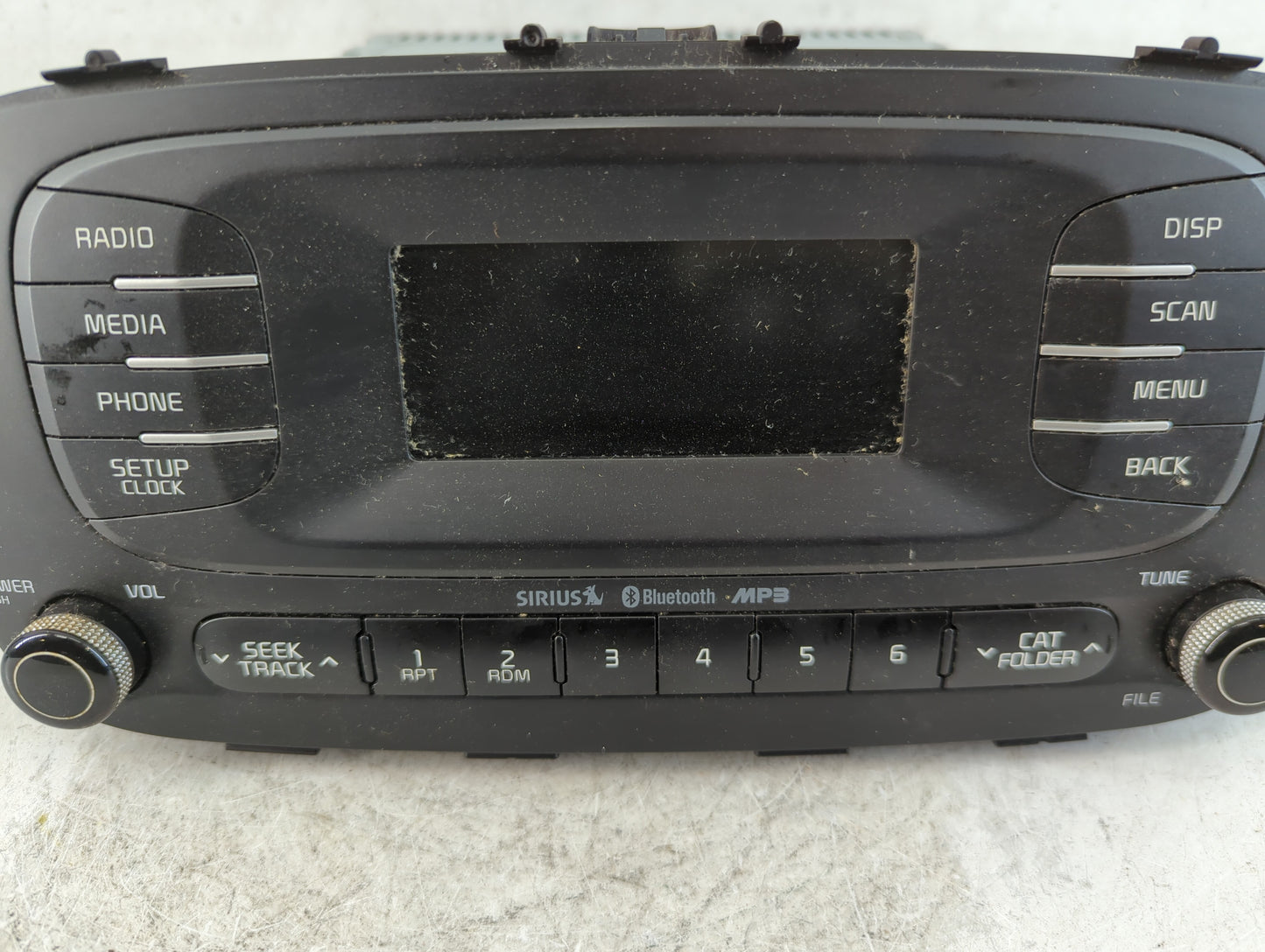 2014-2016 Kia Soul Radio AM FM Cd Player Receiver Replacement P/N:96170-B2090CA Fits Fits 2014 2015 2016 OEM Used Auto Parts