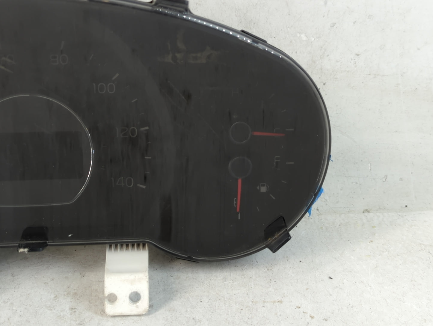 2014-2015 Kia Soul Instrument Cluster Speedometer Gauges P/N:94006-B2540 Fits Fits 2014 2015 OEM Used Auto Parts - Oemusedau
