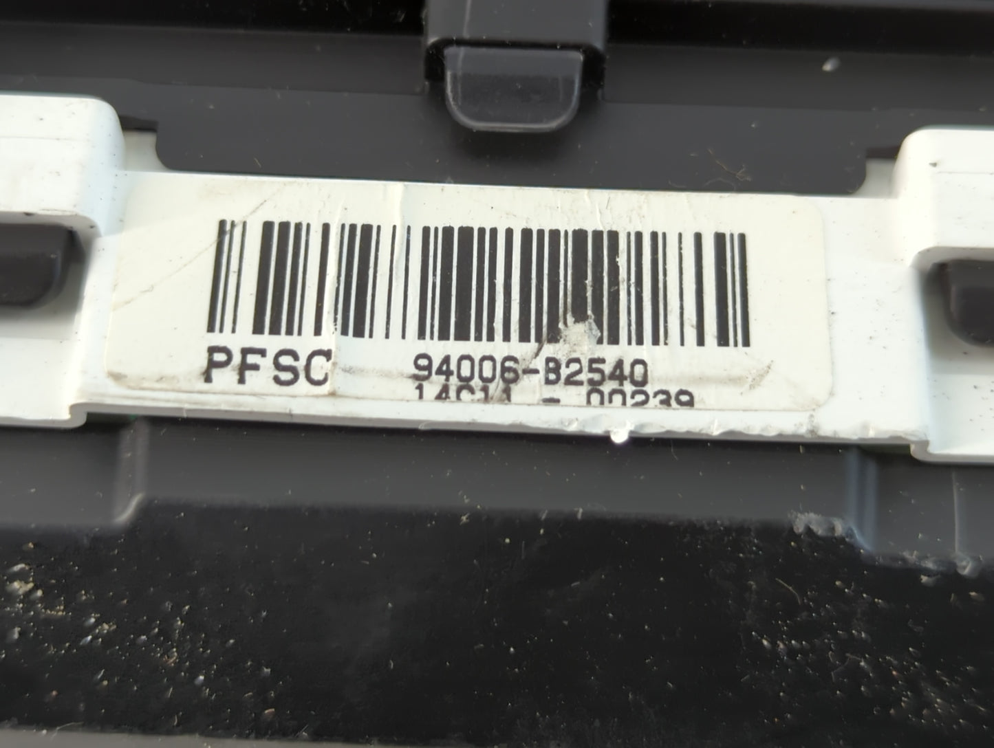 2014-2015 Kia Soul Instrument Cluster Speedometer Gauges P/N:94006-B2540 Fits Fits 2014 2015 OEM Used Auto Parts - Oemusedau