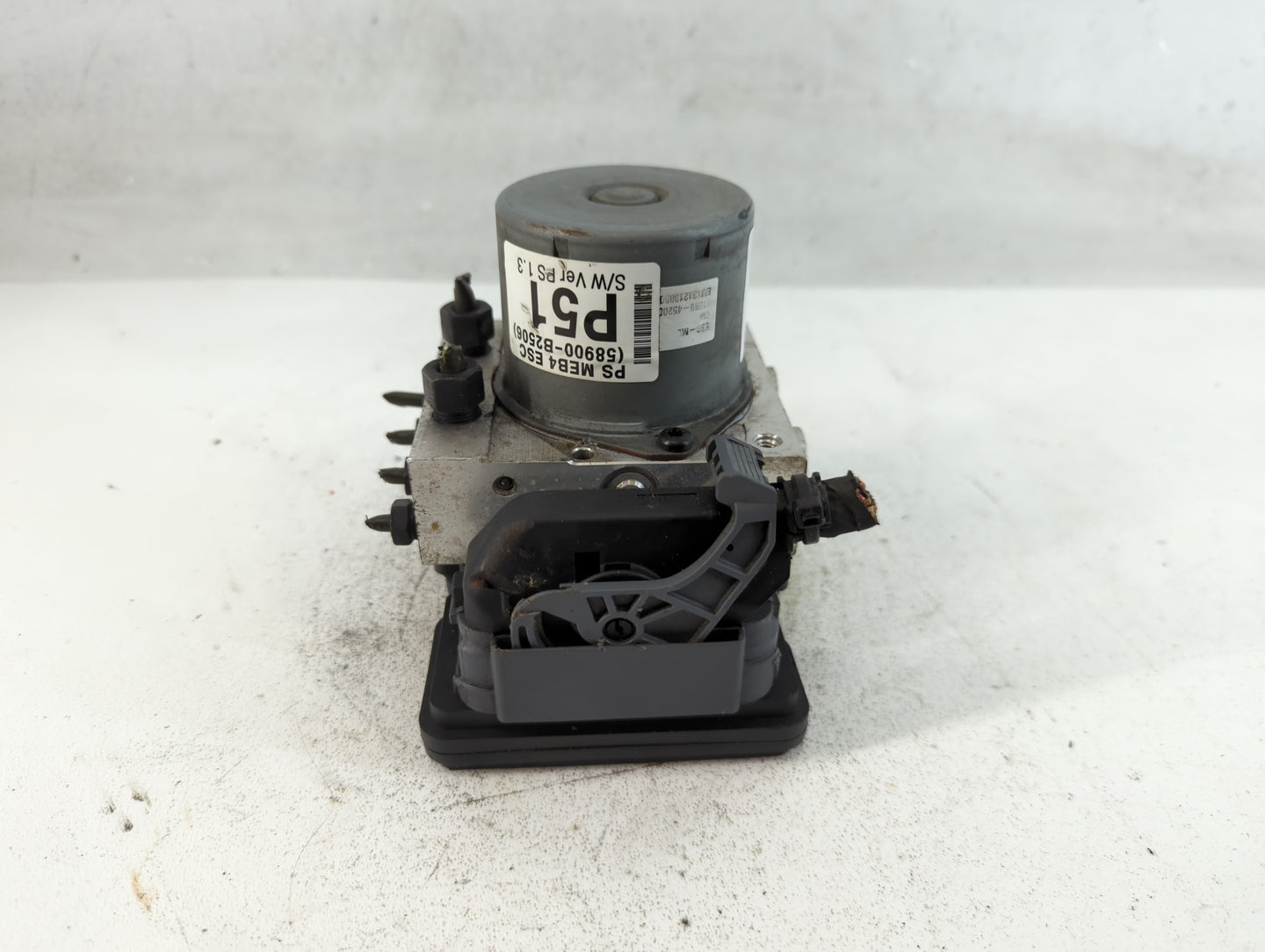 2014-2015 Kia Soul ABS Pump Control Module Replacement P/N:58920-B2506 Fits Fits 2014 2015 OEM Used Auto Parts - Oemusedauto