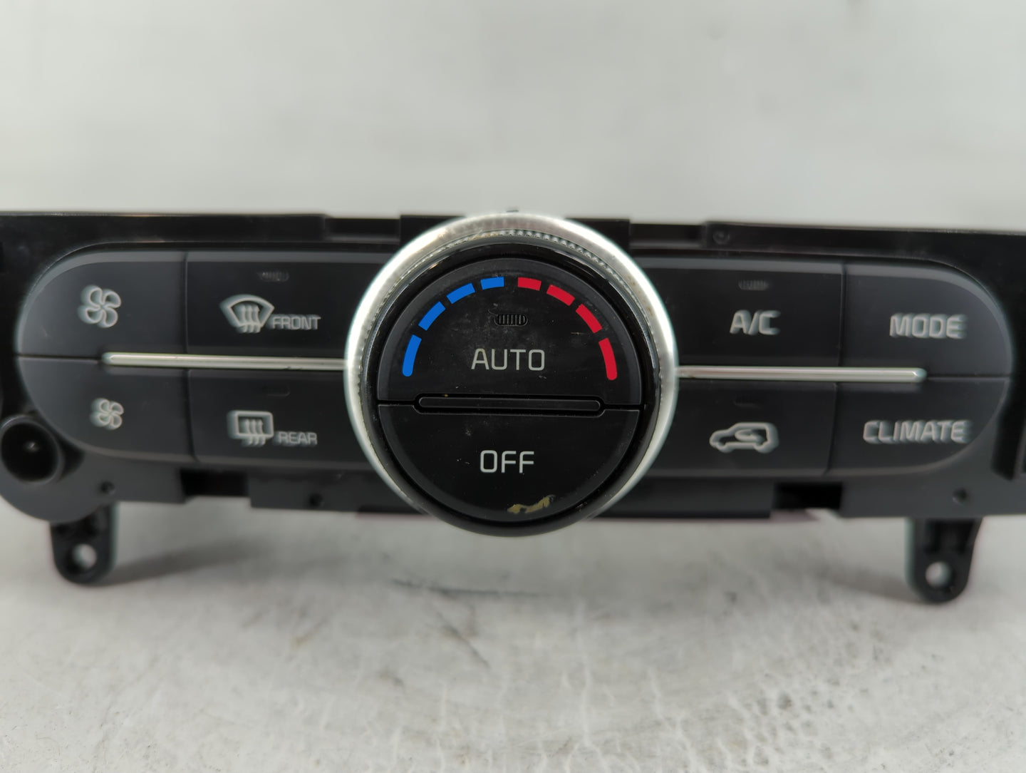 2014-2016 Kia Soul Climate Control Module Temperature AC/Heater Replacement P/N:97250-B2GQ0CA Fits Fits 2014 2015 2016 OEM U
