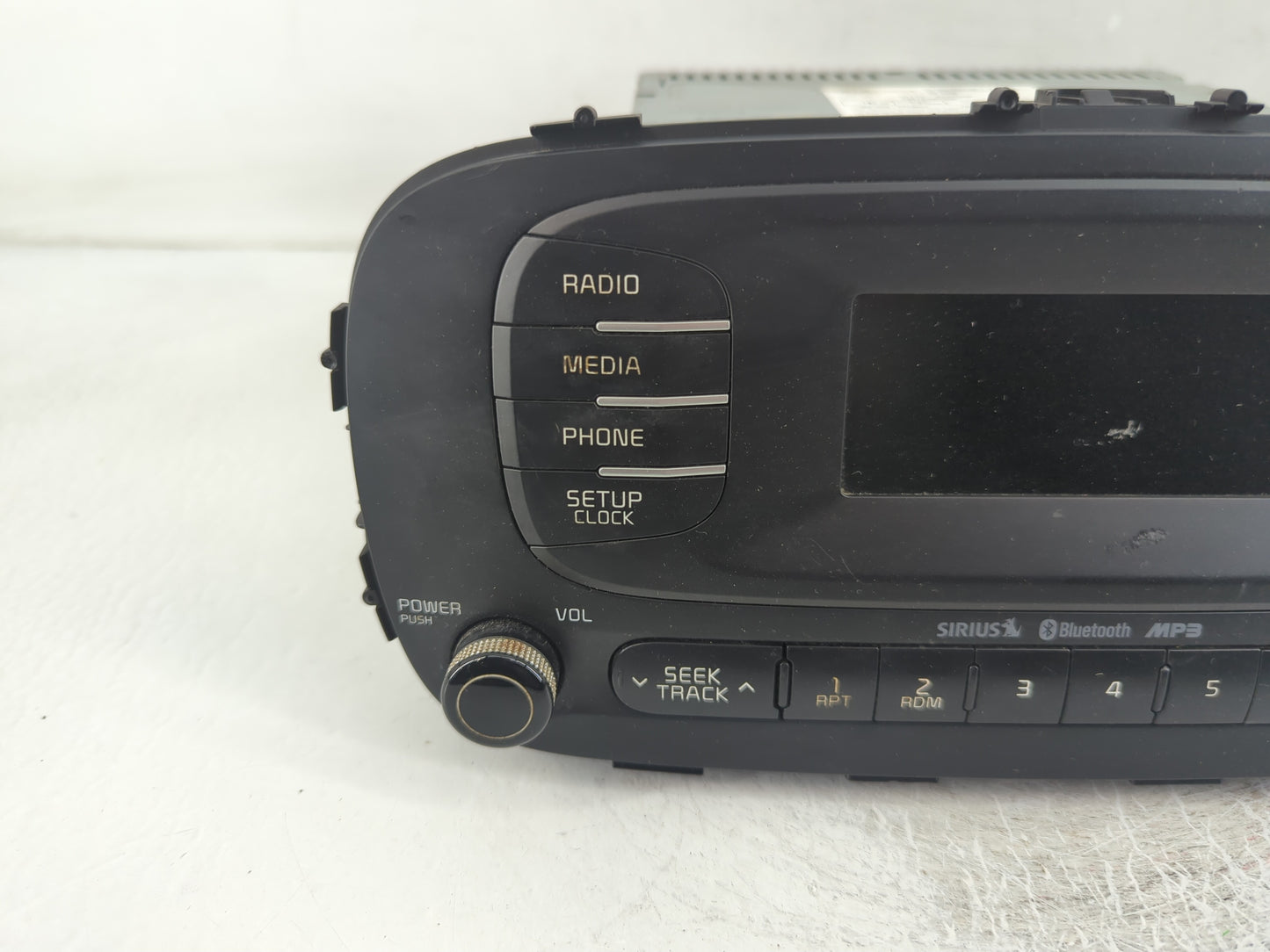 2014-2016 Kia Soul Radio AM FM Cd Player Receiver Replacement P/N:96170-B2090CA Fits Fits 2014 2015 2016 OEM Used Auto Parts
