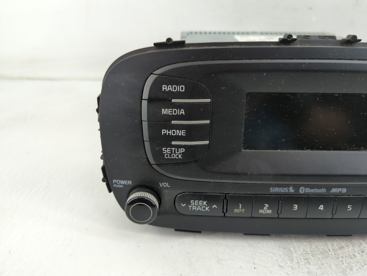 2014-2016 Kia Soul Radio AM FM Cd Player Receiver Replacement P/N:96170-B2090CA Fits Fits 2014 2015 2016 OEM Used Auto Parts