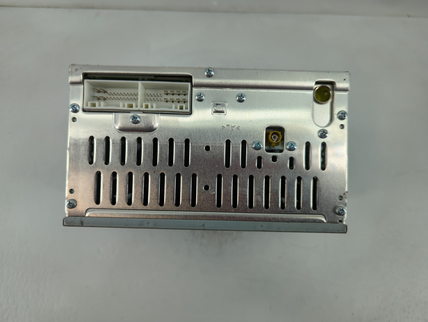2014-2016 Kia Soul Radio AM FM Cd Player Receiver Replacement P/N:96170-B2090CA Fits Fits 2014 2015 2016 OEM Used Auto Parts
