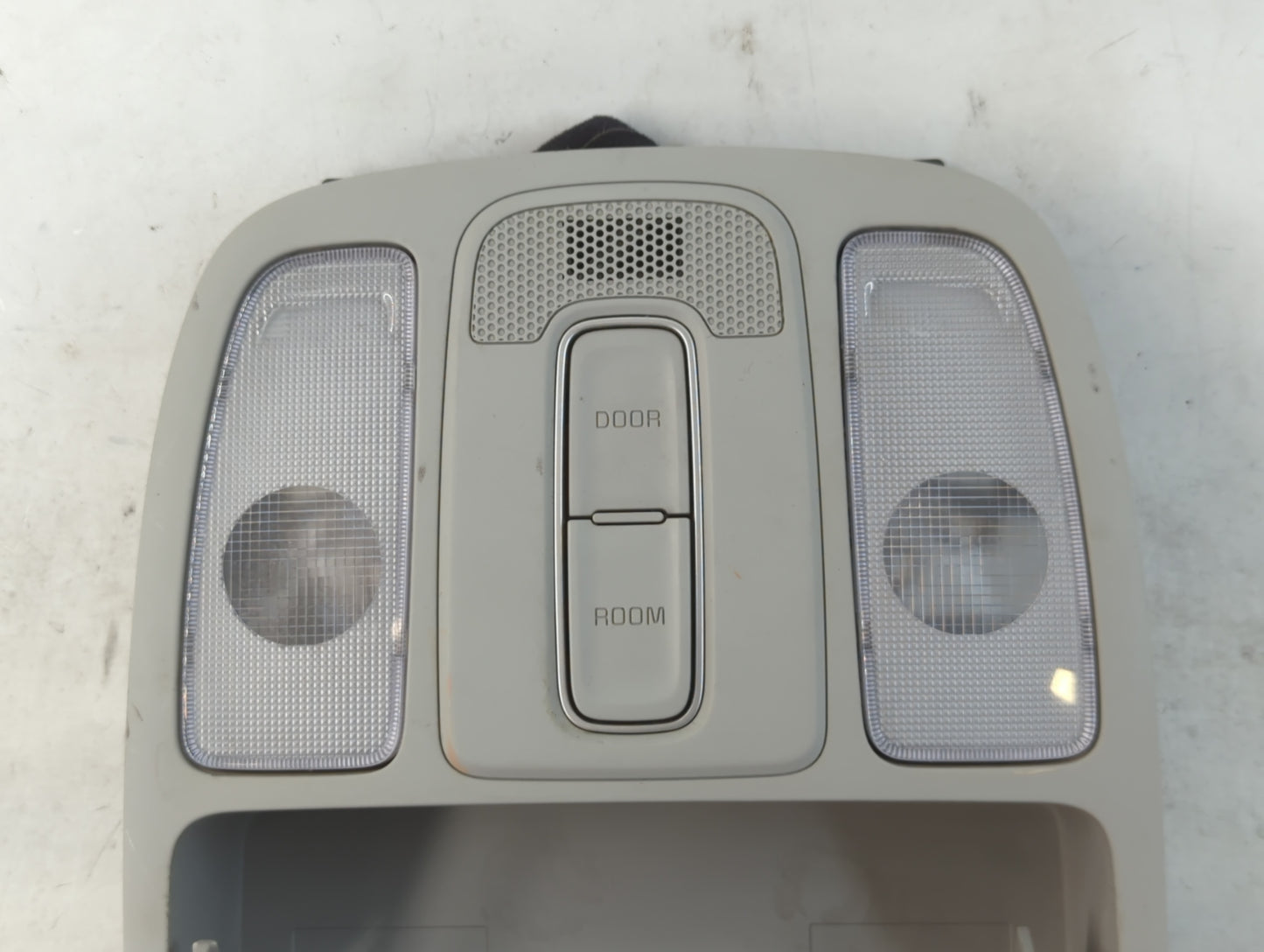 2014-2019 Kia Soul Overhead Roof Console 838866 - Oemusedautoparts1.com