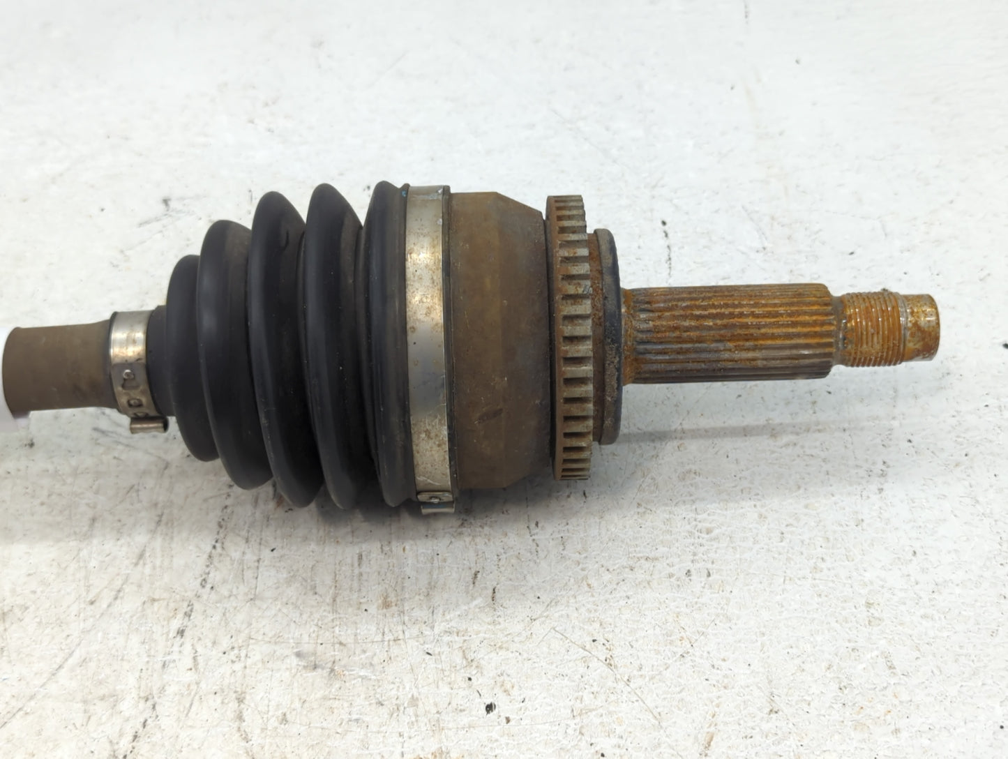 2014-2019 Kia Soul Axle Shaft Front Driver Cv C/v - Oemusedautoparts1.com