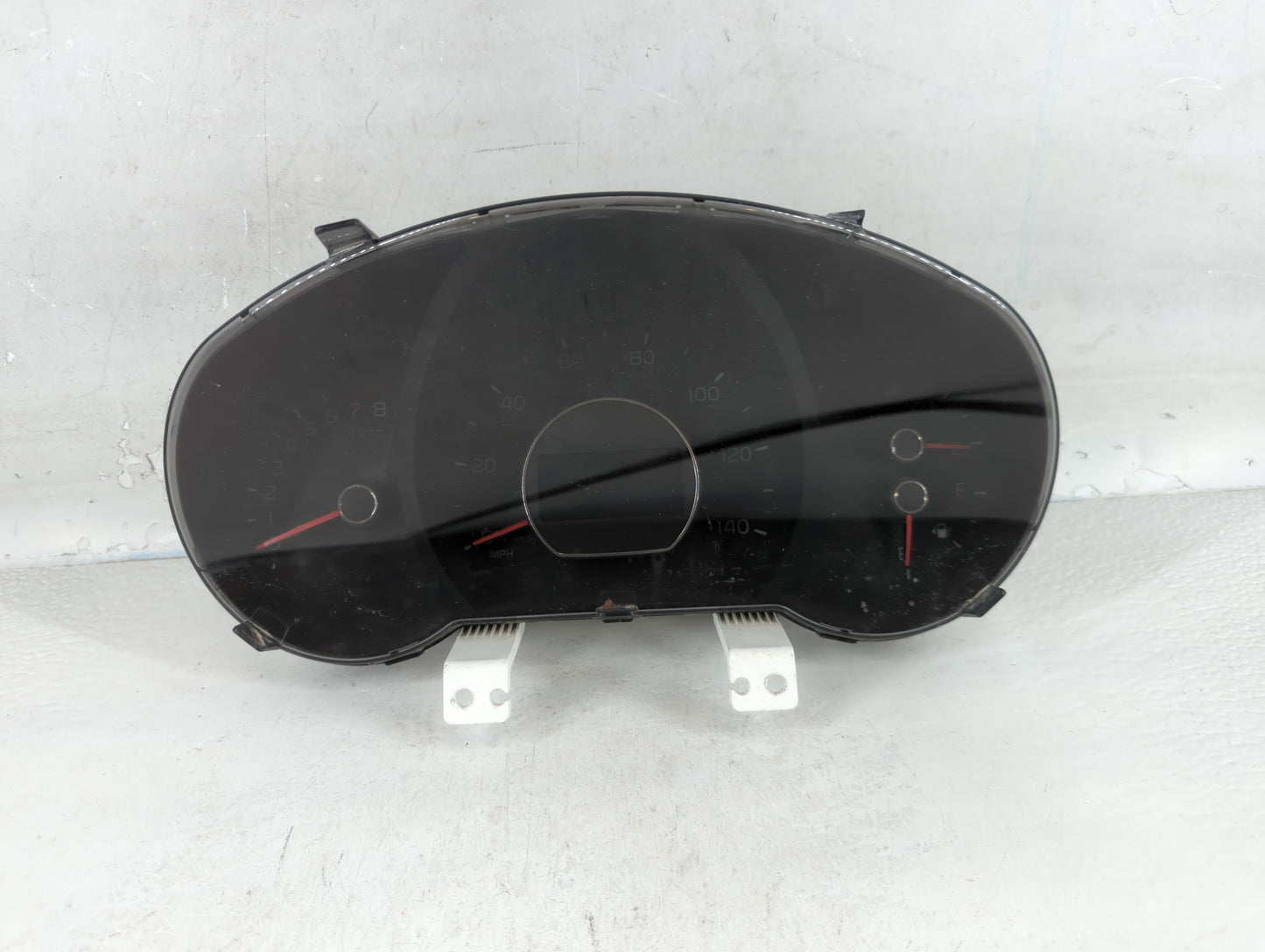 2014-2015 Kia Soul Instrument Cluster Speedometer Gauges P/N:94006-B2540 Fits Fits 2014 2015 OEM Used Auto Parts - Oemusedau