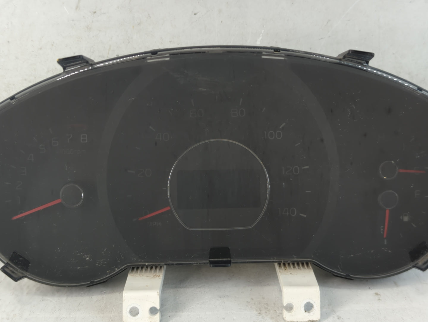 2014-2015 Kia Soul Instrument Cluster Speedometer Gauges P/N:94006-B2520 Fits Fits 2014 2015 OEM Used Auto Parts - Oemusedau