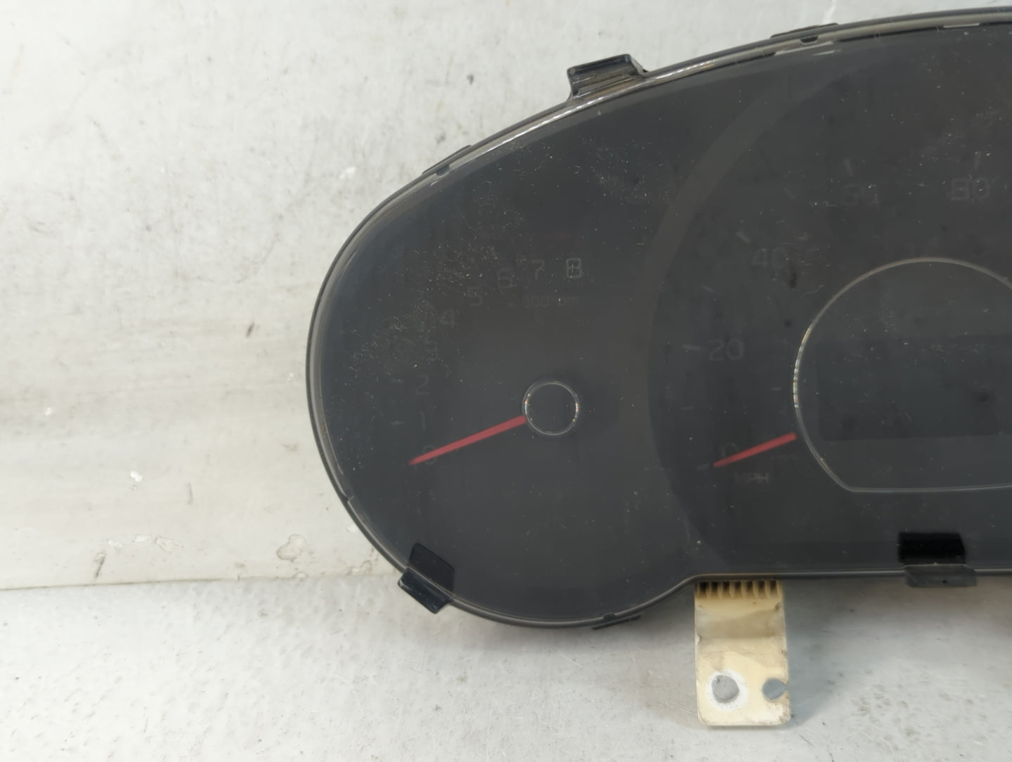 2014-2015 Kia Soul Instrument Cluster Speedometer Gauges P/N:94006-B2510 Fits Fits 2014 2015 OEM Used Auto Parts - Oemusedau