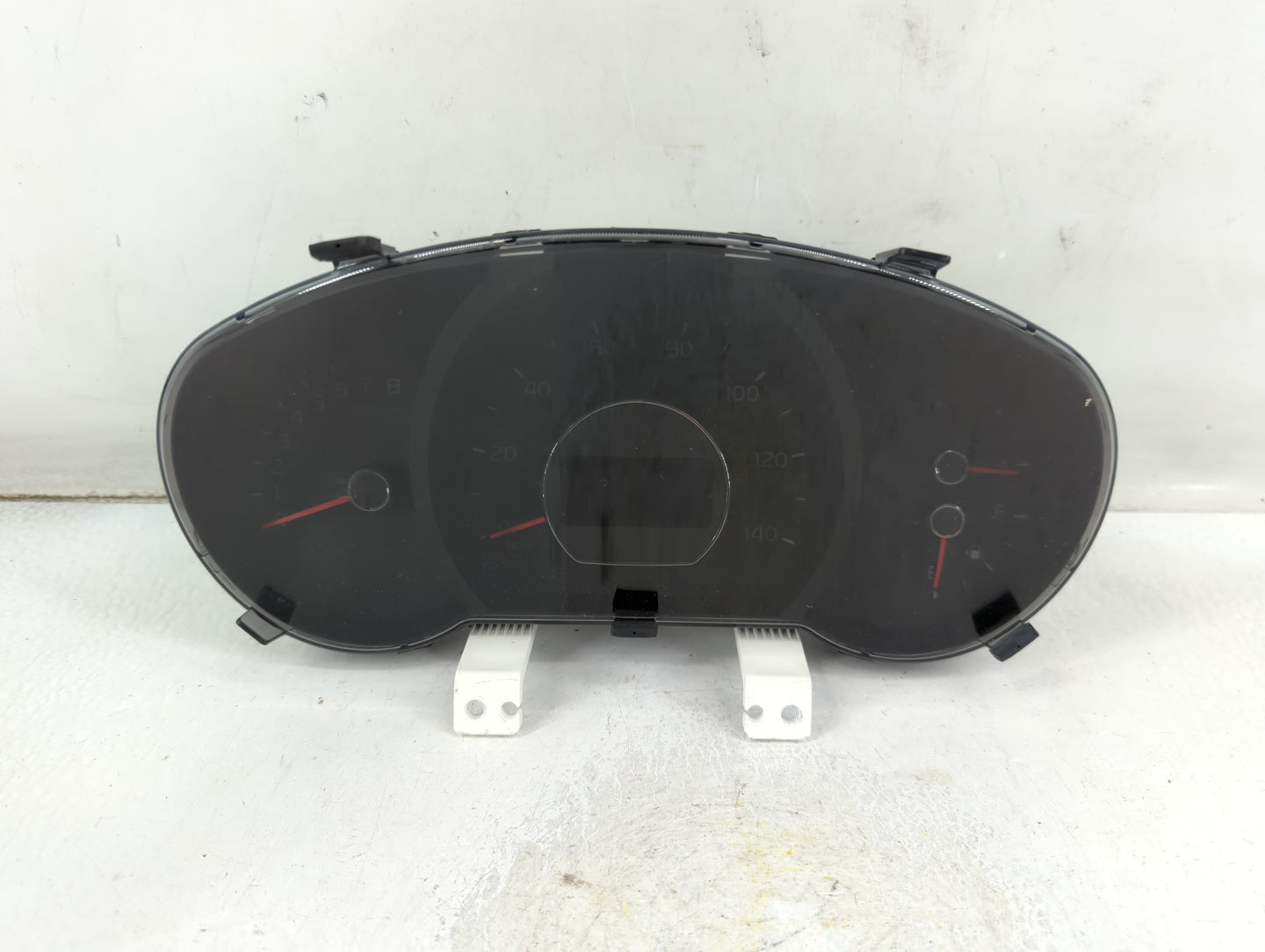 2014-2015 Kia Soul Instrument Cluster Speedometer Gauges P/N:94006-B2510 Fits Fits 2014 2015 OEM Used Auto Parts - Oemusedau