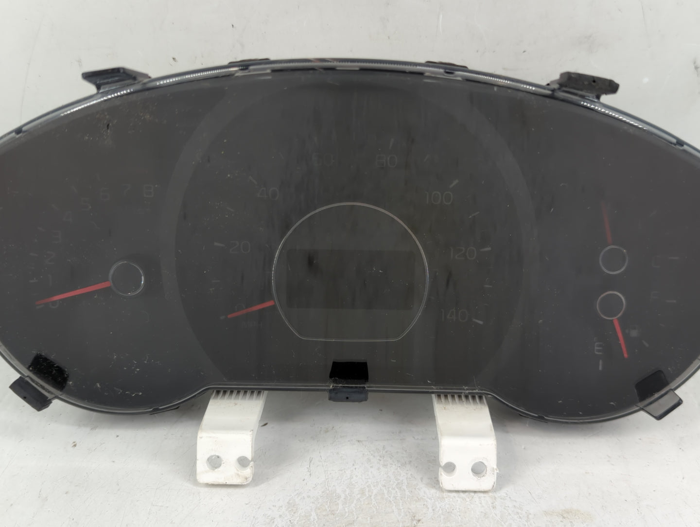 2014-2015 Kia Soul Instrument Cluster Speedometer Gauges P/N:94006-B2510 Fits Fits 2014 2015 OEM Used Auto Parts - Oemusedau