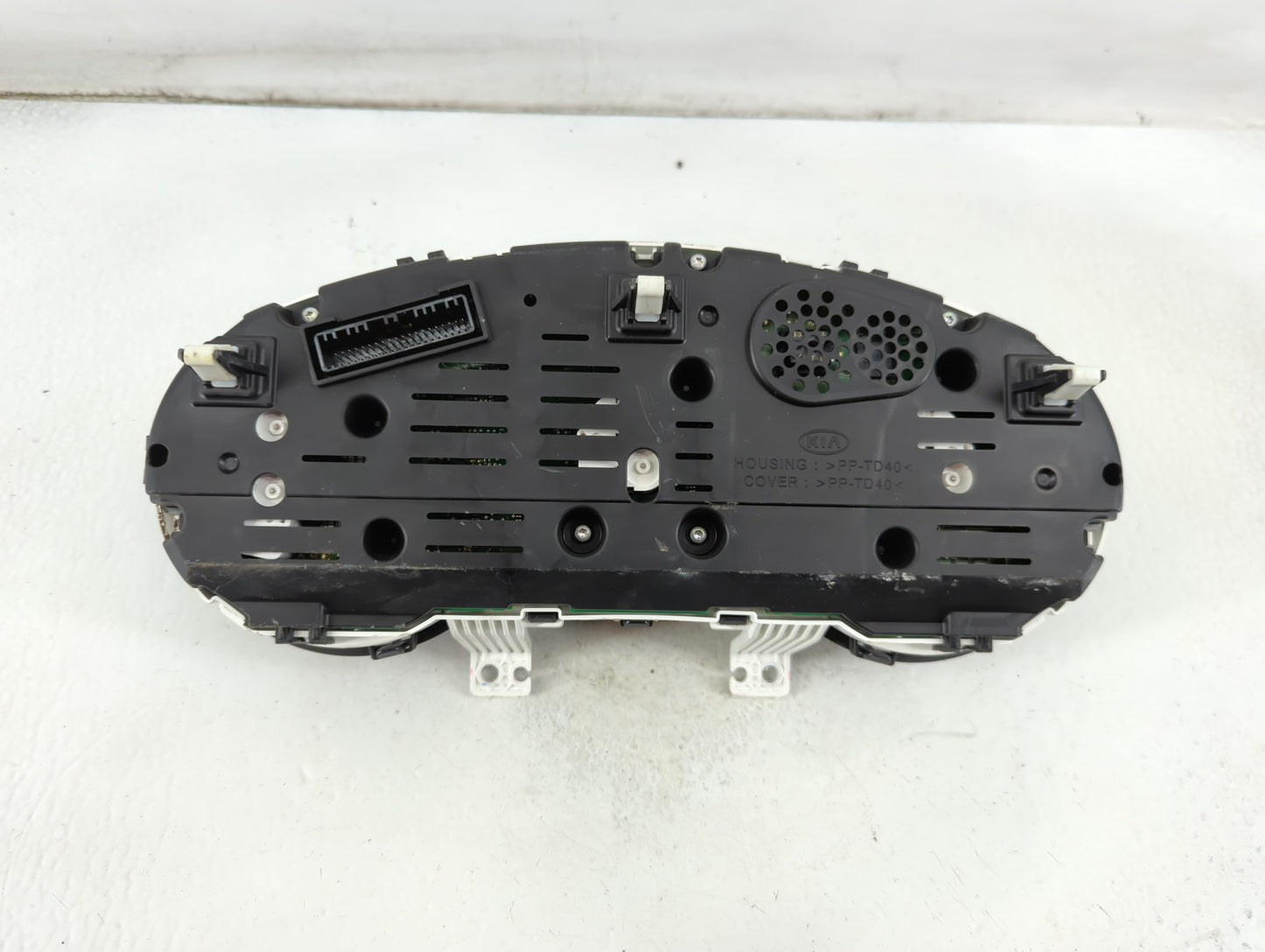 2014-2015 Kia Soul Instrument Cluster Speedometer Gauges P/N:94006-B2510 Fits Fits 2014 2015 OEM Used Auto Parts - Oemusedau
