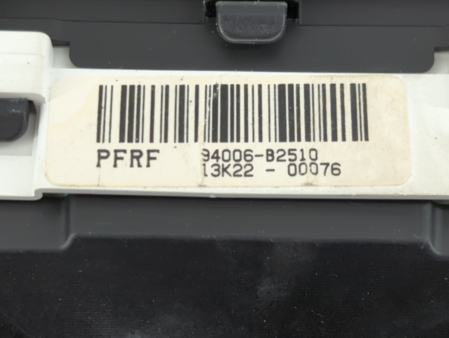 2014-2015 Kia Soul Instrument Cluster Speedometer Gauges P/N:94006-B2510 Fits Fits 2014 2015 OEM Used Auto Parts - Oemusedau