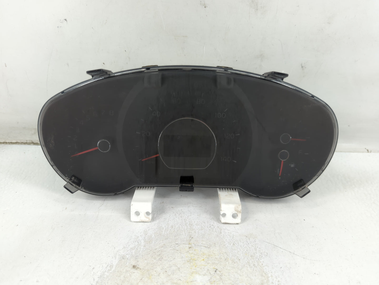 2014-2015 Kia Soul Instrument Cluster Speedometer Gauges P/N:94006-B2510 Fits Fits 2014 2015 OEM Used Auto Parts - Oemusedau