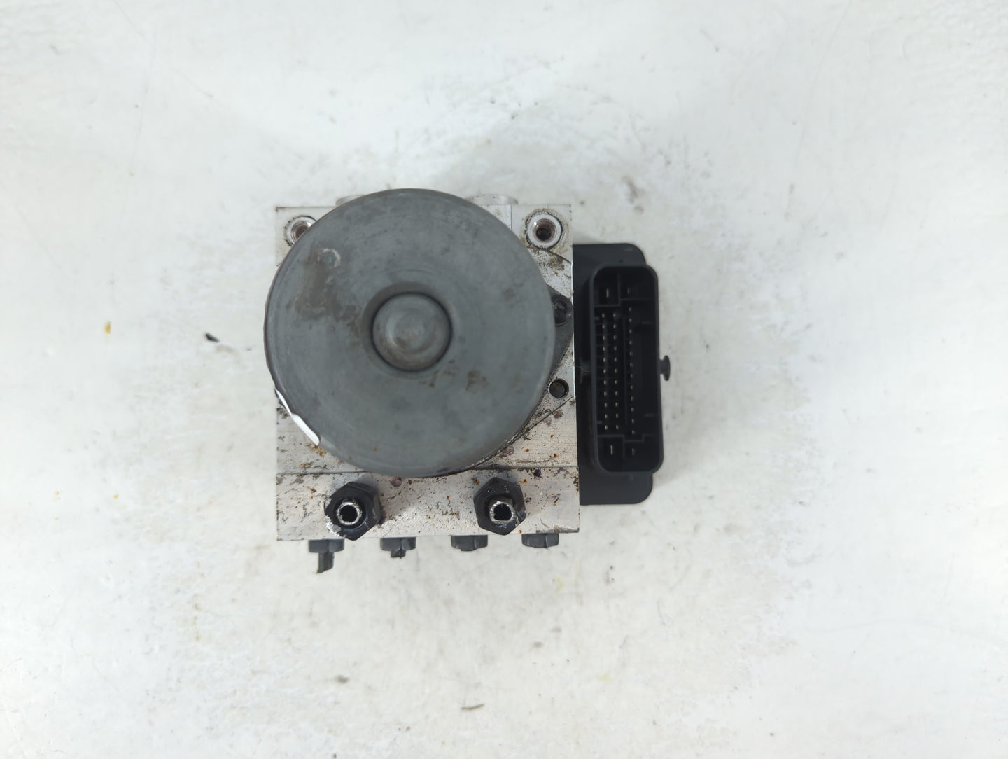 2014-2015 Kia Soul ABS Pump Control Module Replacement P/N:5B920-B2506 Fits Fits 2014 2015 OEM Used Auto Parts - Oemusedauto