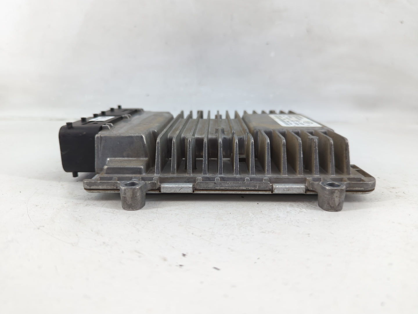 2014-2016 Kia Sportage PCM Engine Control Computer ECU ECM PCU OEM P/N:39137-2GCD5 Fits Fits 2014 2015 2016 OEM Used Auto Pa