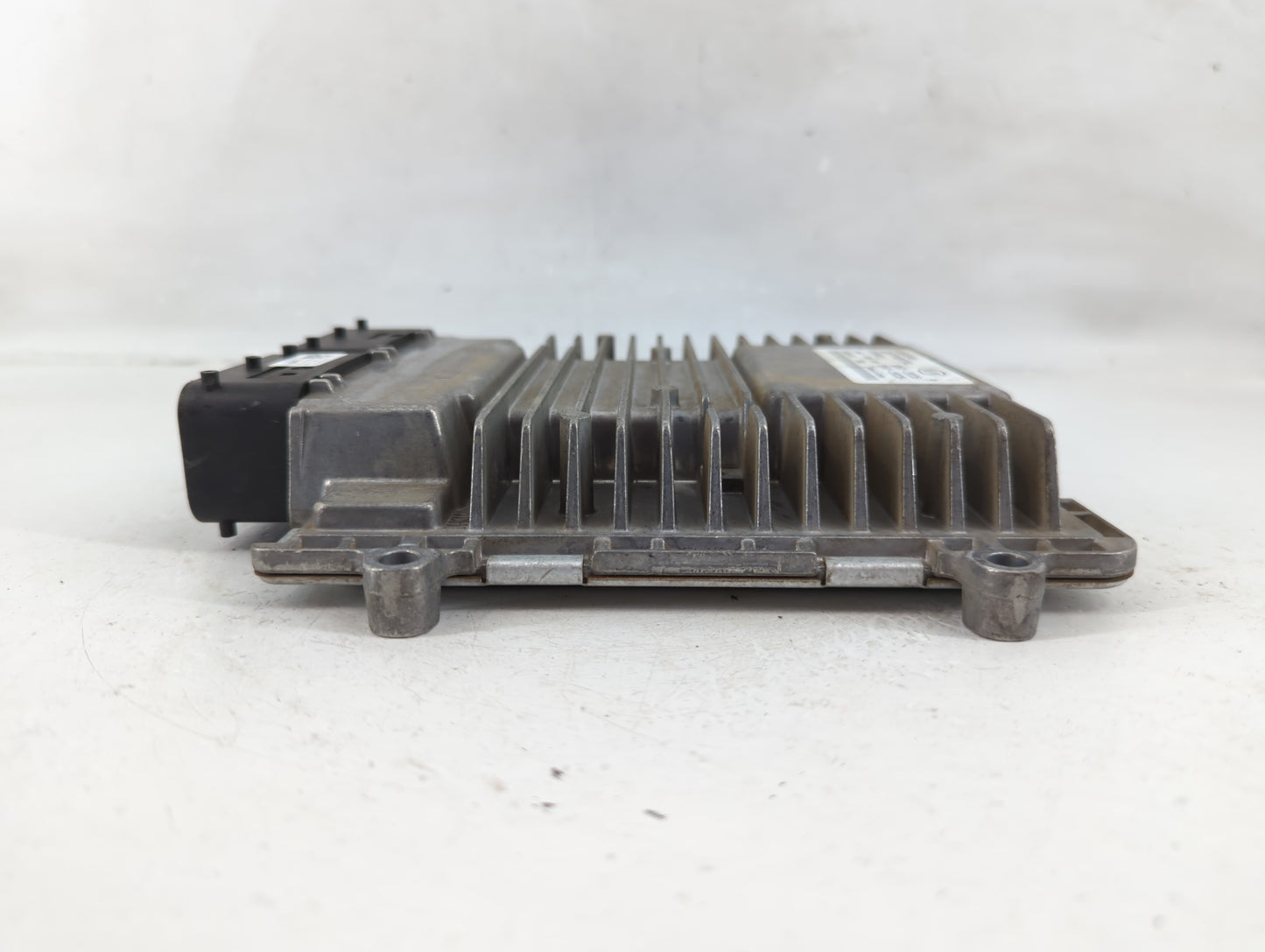 2014-2016 Kia Sportage PCM Engine Control Computer ECU ECM PCU OEM P/N:39137-2GCD5 Fits Fits 2014 2015 2016 OEM Used Auto Pa