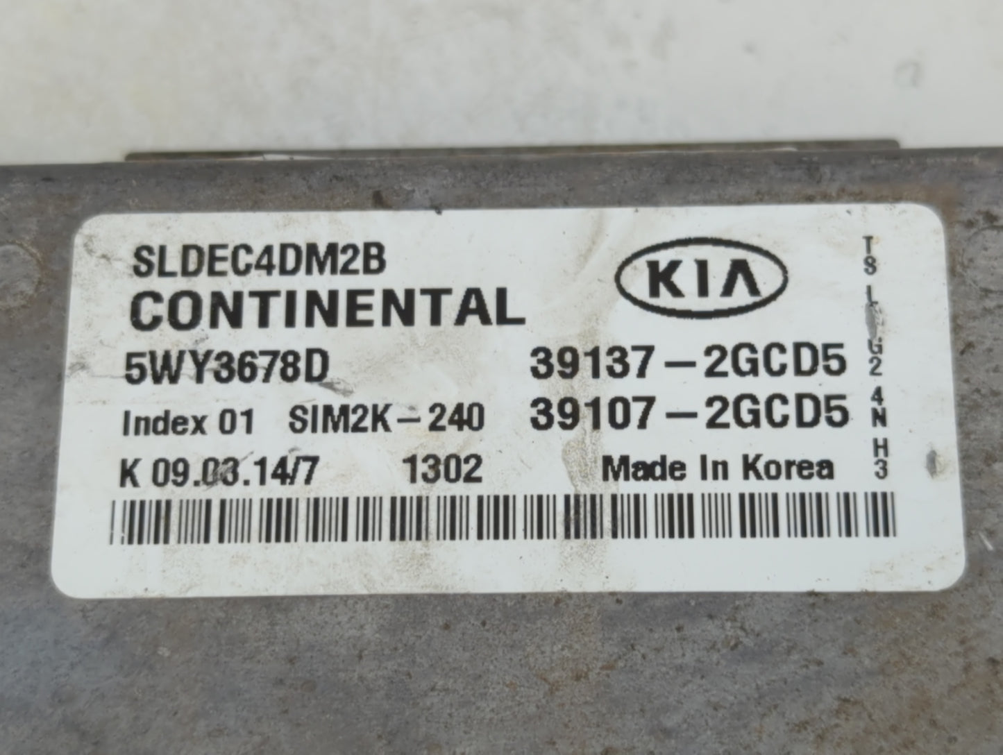 2014-2016 Kia Sportage PCM Engine Control Computer ECU ECM PCU OEM P/N:39137-2GCD5 Fits Fits 2014 2015 2016 OEM Used Auto Pa
