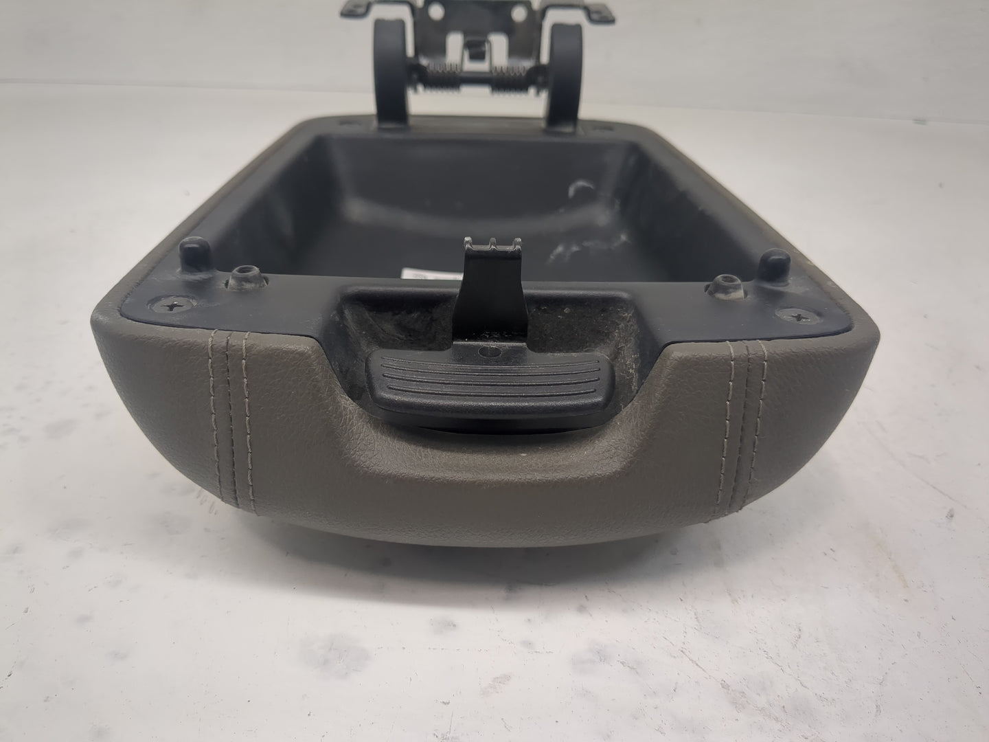 2014 Kia Sportage Center Console Armrest Cover Lid Fits OEM Used Auto Parts - Oemusedautoparts1.com
