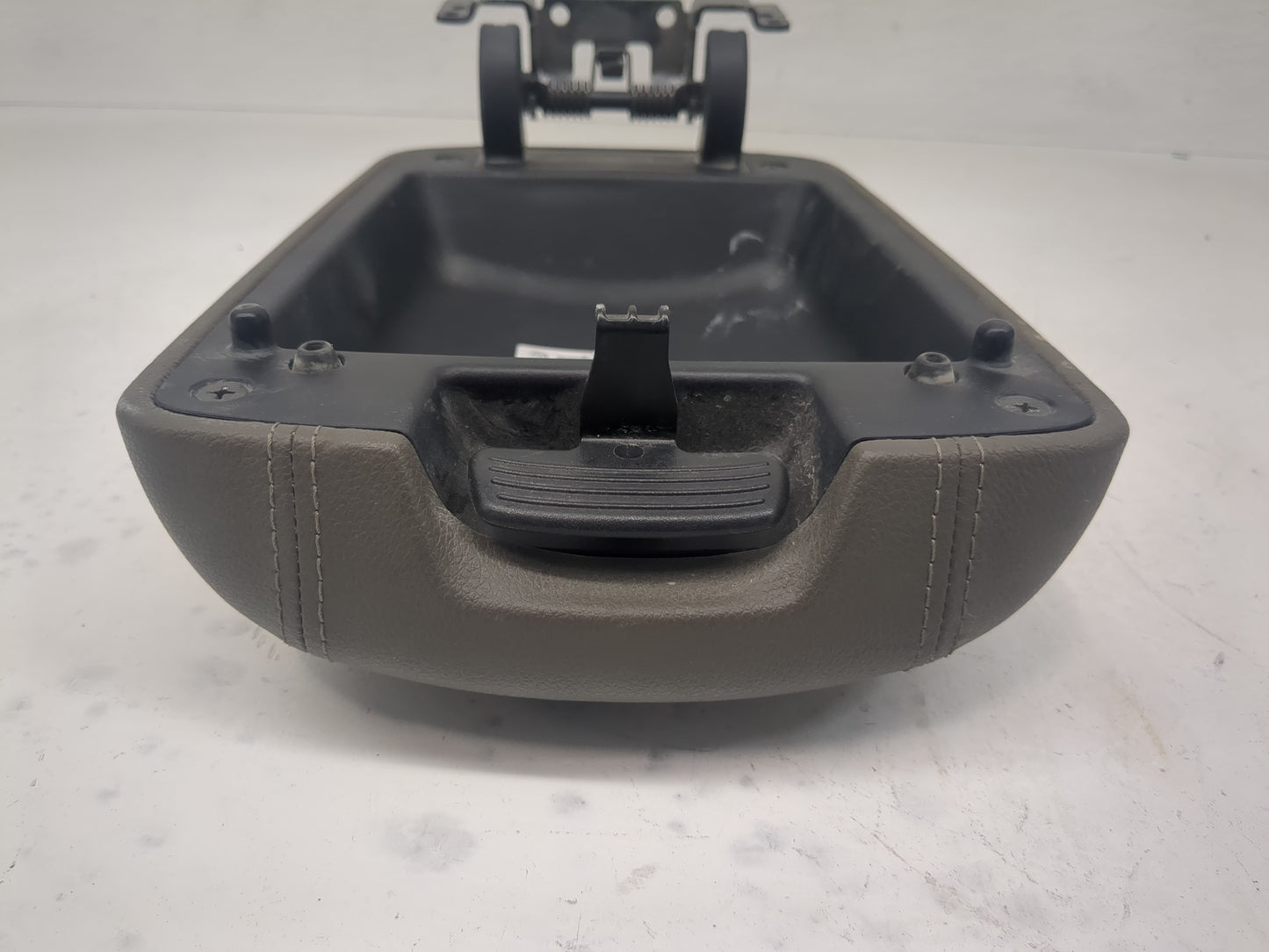 2014 Kia Sportage Center Console Armrest Cover Lid Fits OEM Used Auto Parts - Oemusedautoparts1.com