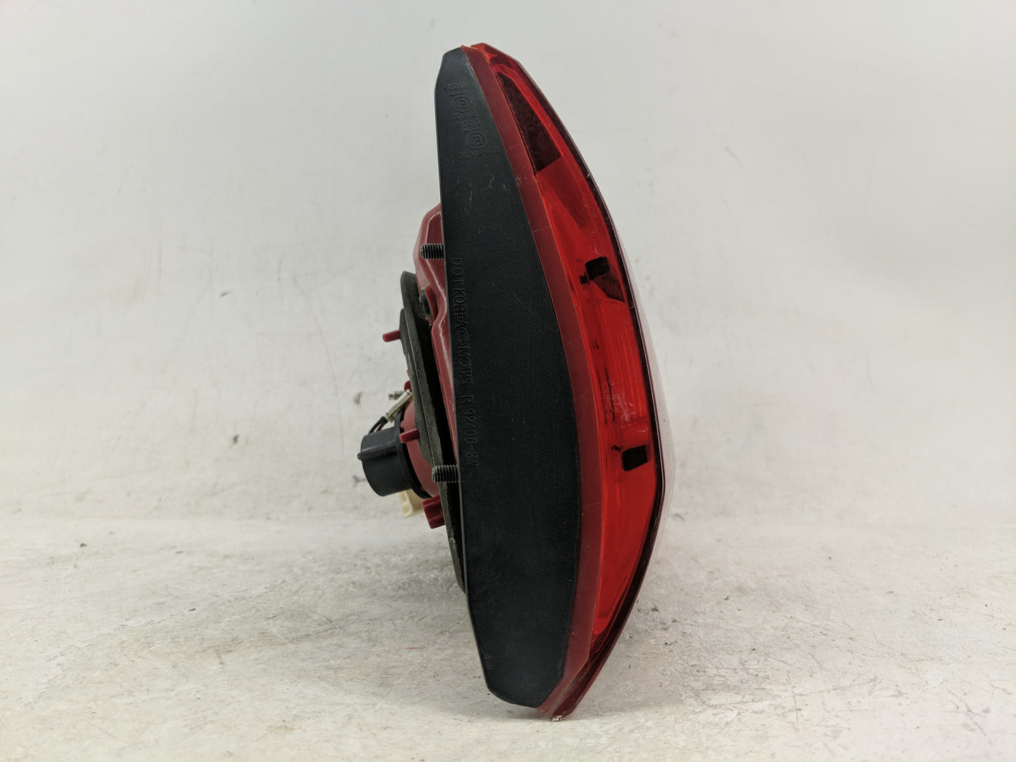 2014-2016 Kia Sportage Tail Light Assembly Driver Left OEM Fits Fits 2014 2015 2016 OEM Used Auto Parts - Oemusedautoparts1.