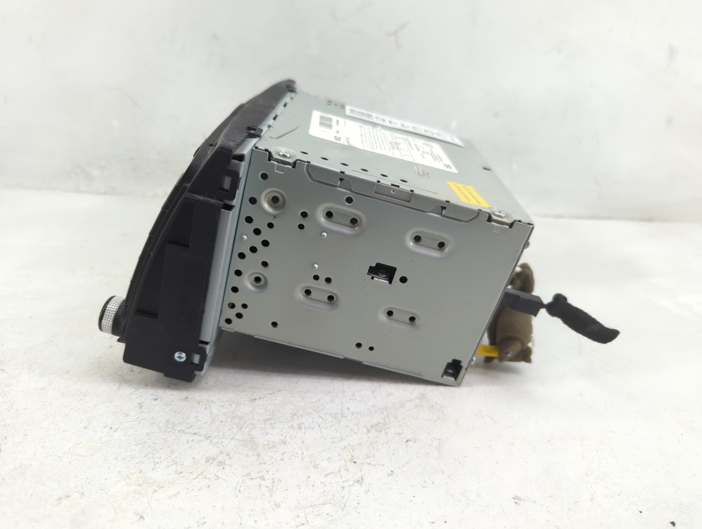 2014-2016 Kia Sportage Radio AM FM Cd Player Receiver Replacement P/N:96560-3W750WK Fits Fits 2014 2015 2016 OEM Used Auto P