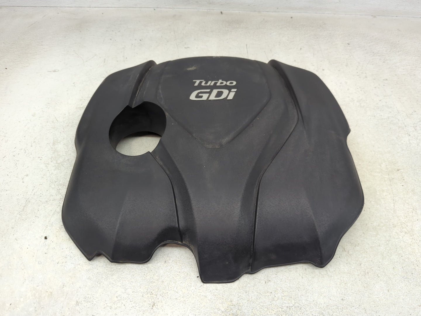 2014 Kia Sportage Engine Cover - Oemusedautoparts1.com